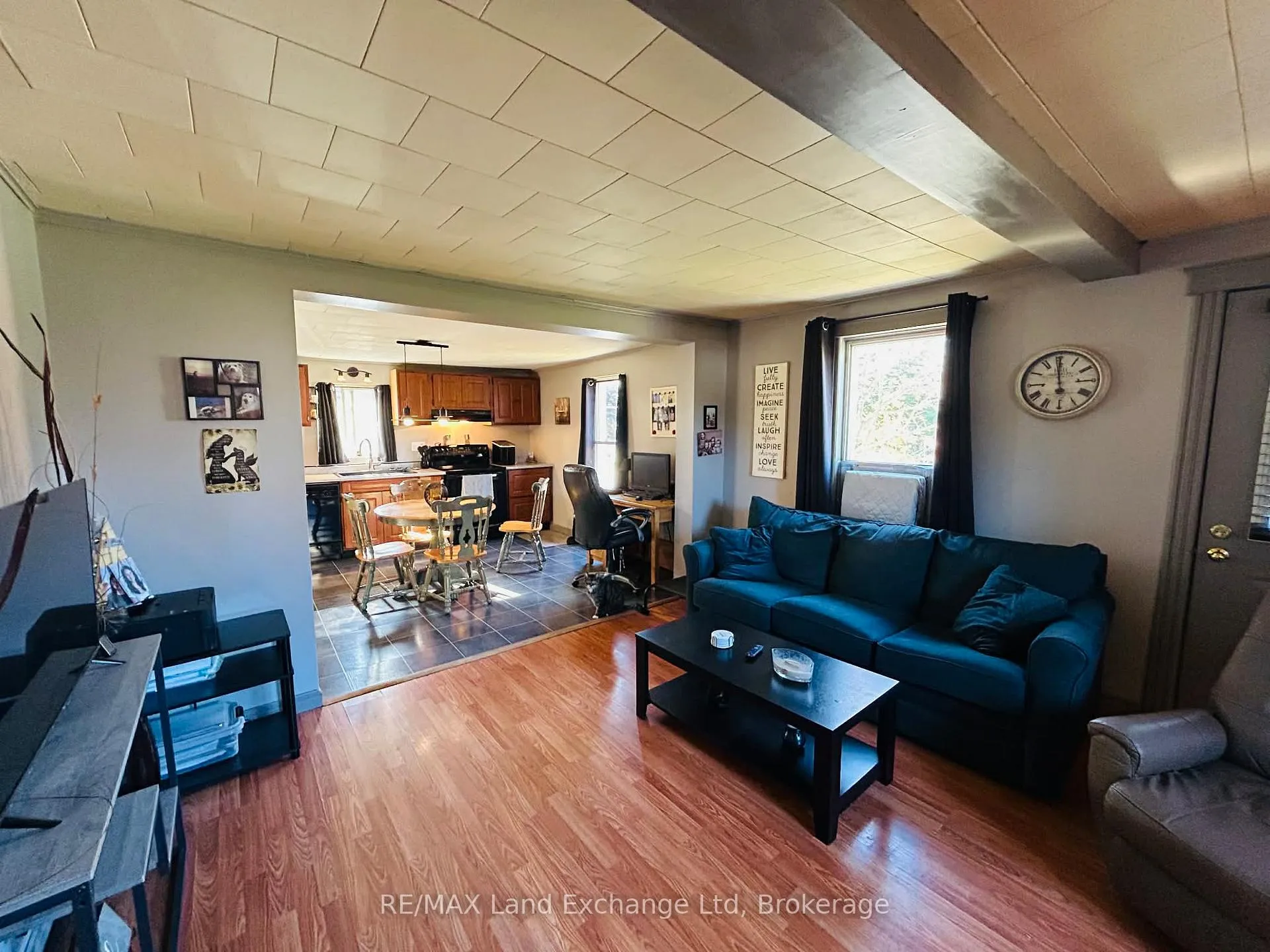 Photo 4 of 130 Henry Street, Minto — HOMEH