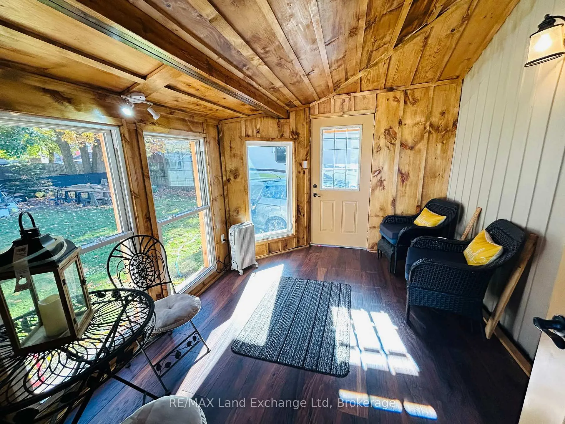Photo 15 of 130 Henry Street, Minto — HOMEH