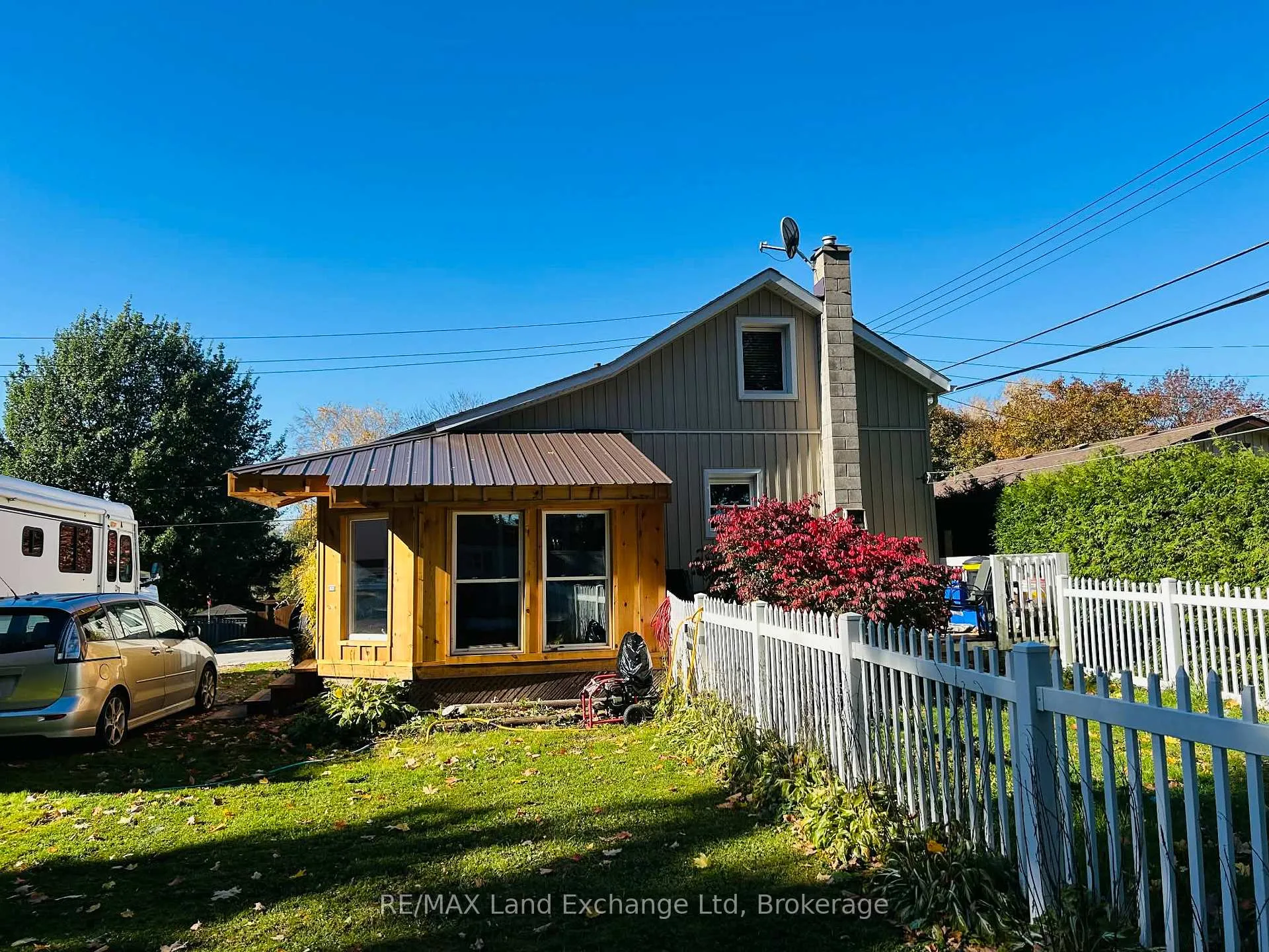 Photo 16 of 130 Henry Street, Minto — HOMEH