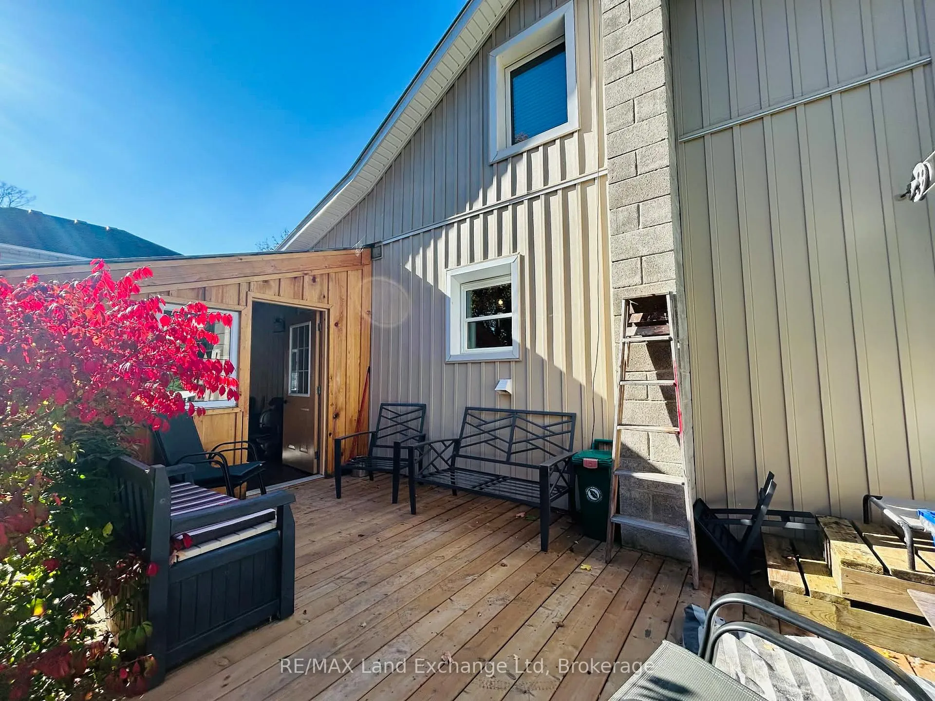 Photo 17 of 130 Henry Street, Minto — HOMEH