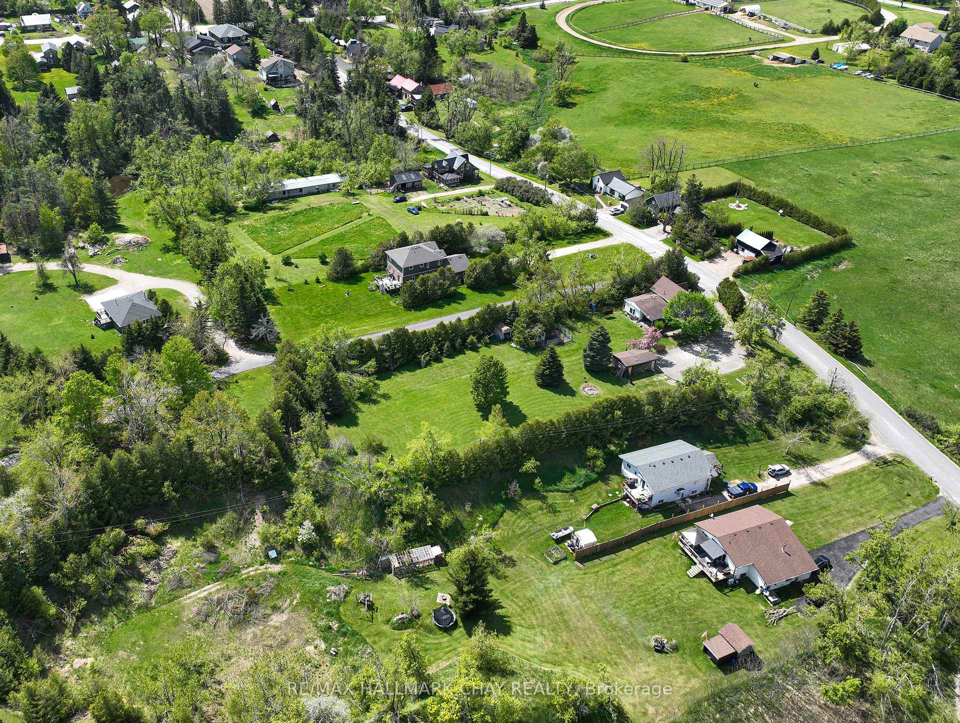 Photo 47 of 22 Mill Lane E, Melancthon, Rural Melancthon — HOMEH
