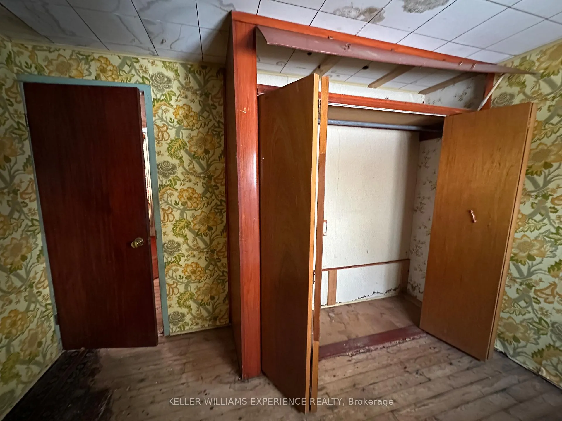 Photo 18 of 348 Norene Street, Midland — HOMEH