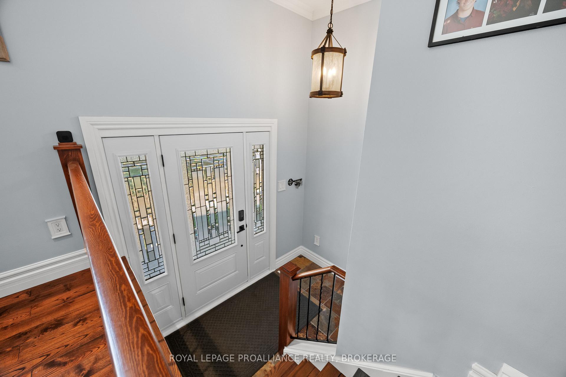 Photo 5 of 228 Glengarry Road, Kingston, West of Sir John A. Blvd — HOMEH