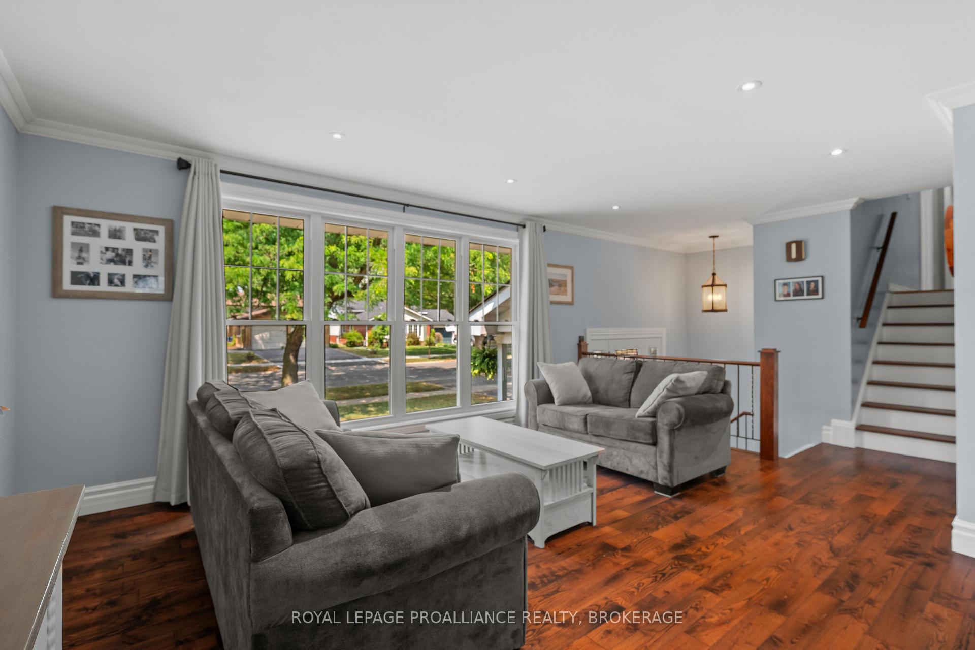 Photo 8 of 228 Glengarry Road, Kingston, West of Sir John A. Blvd — HOMEH