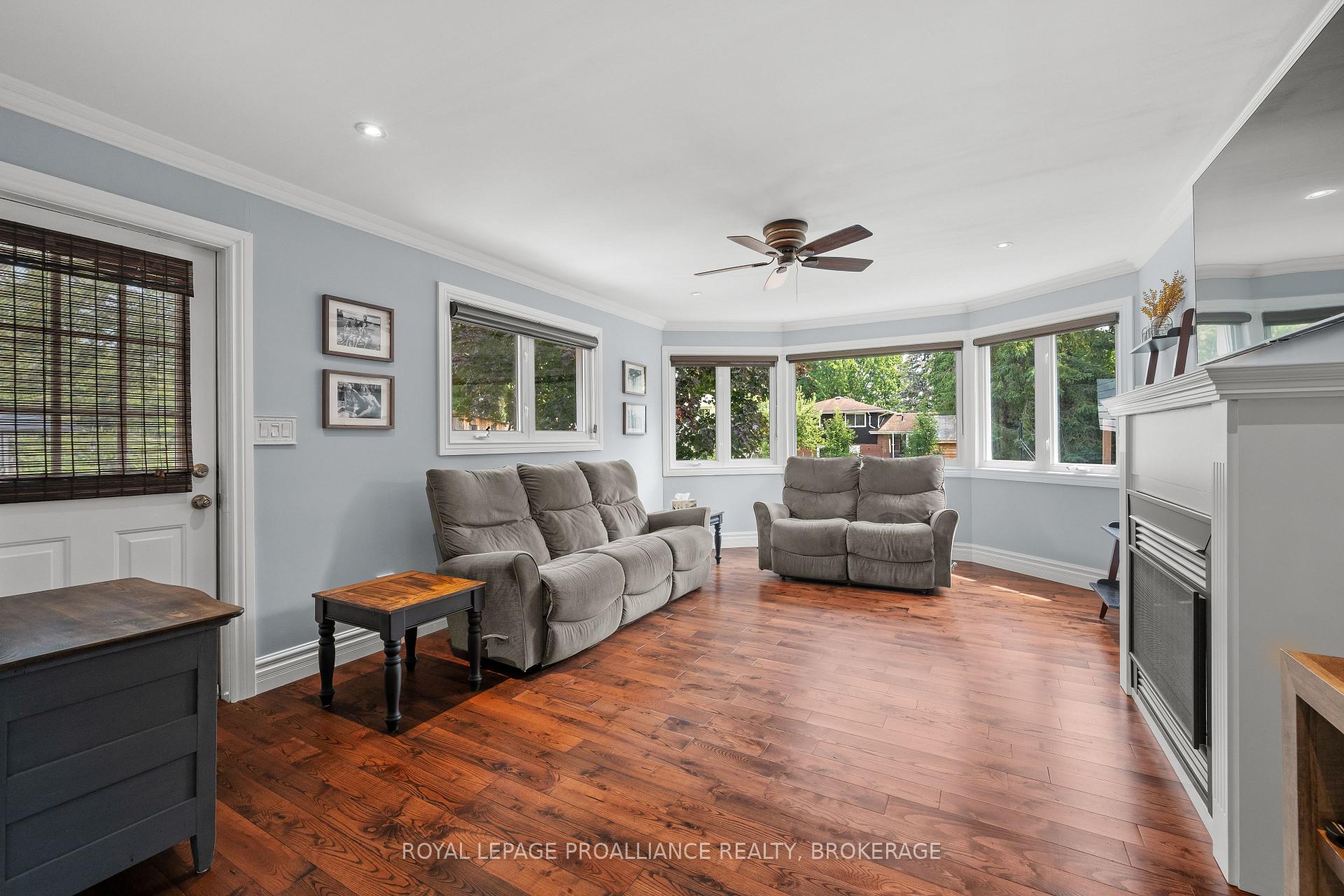 Photo 16 of 228 Glengarry Road, Kingston, West of Sir John A. Blvd — HOMEH