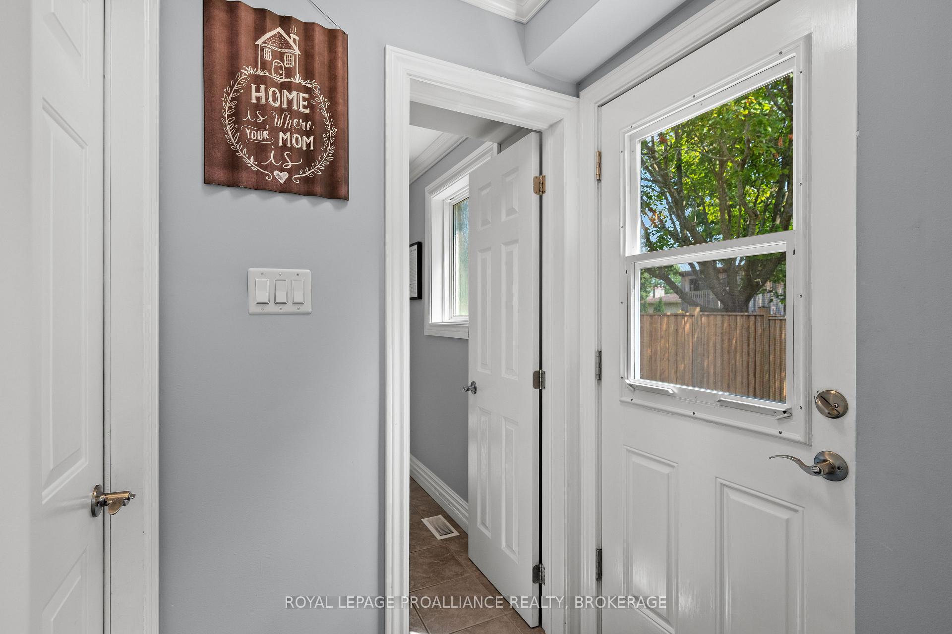 Photo 23 of 228 Glengarry Road, Kingston, West of Sir John A. Blvd — HOMEH