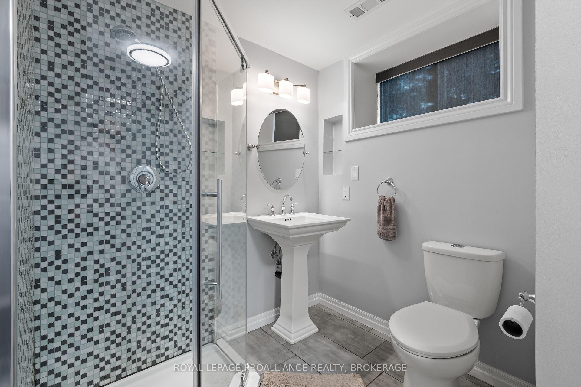 Photo 40 of 228 Glengarry Road, Kingston, West of Sir John A. Blvd — HOMEH