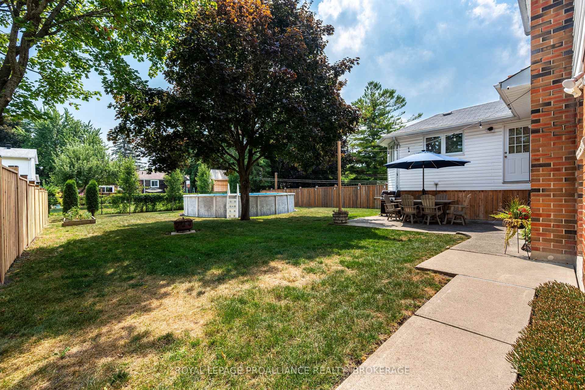 Photo 42 of 228 Glengarry Road, Kingston, West of Sir John A. Blvd — HOMEH
