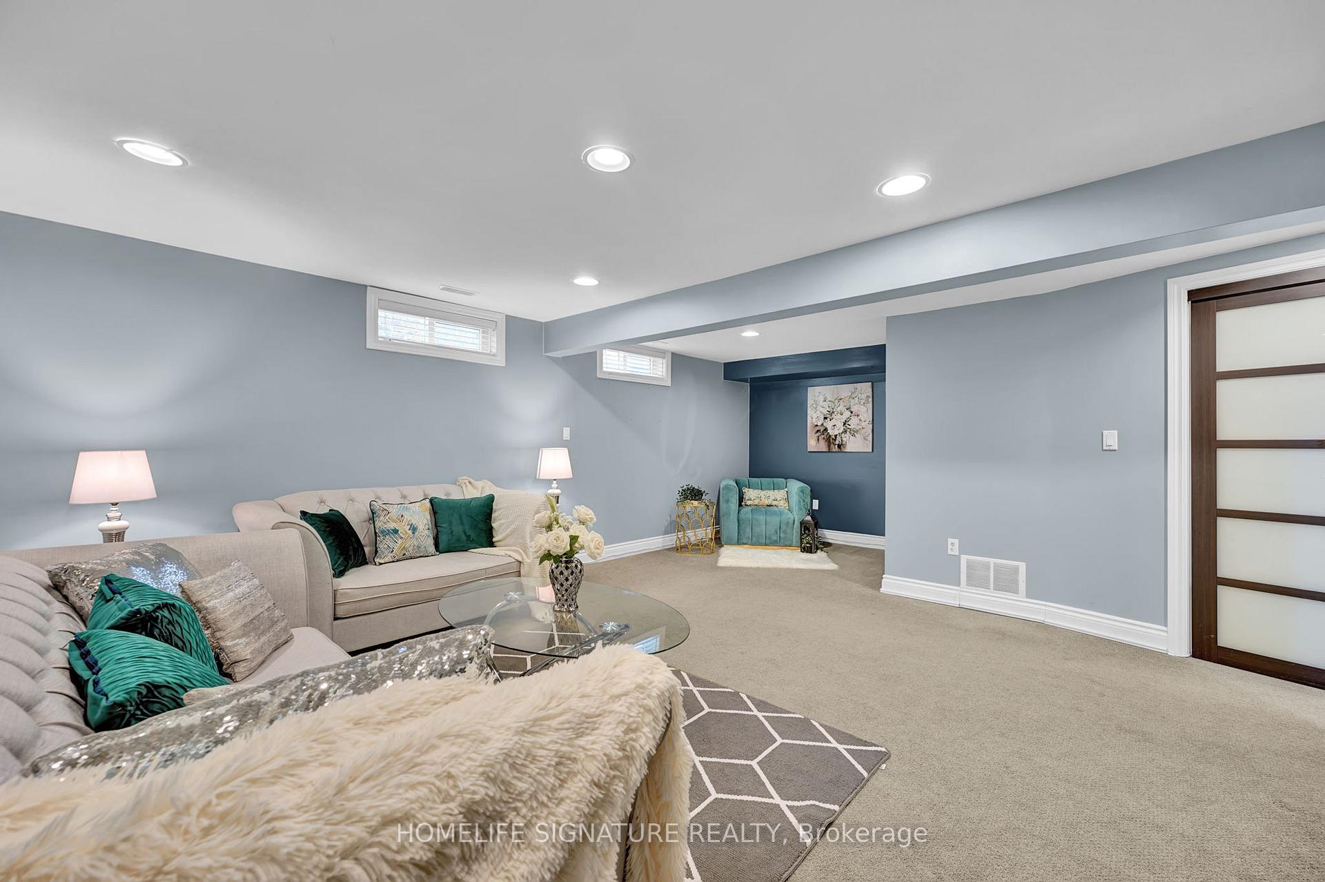 Photo 3 of 152 Anvil Street, Kitchener — HOMEH