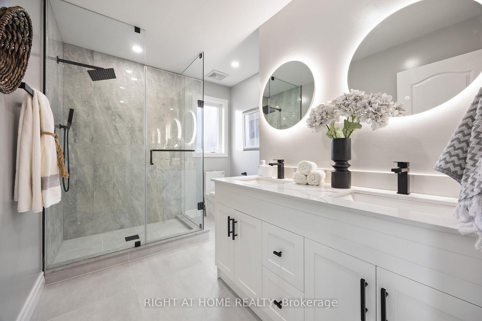Photo 38 of 171 Edward Jeffreys Avenue, Markham, Wismer — HOMEH