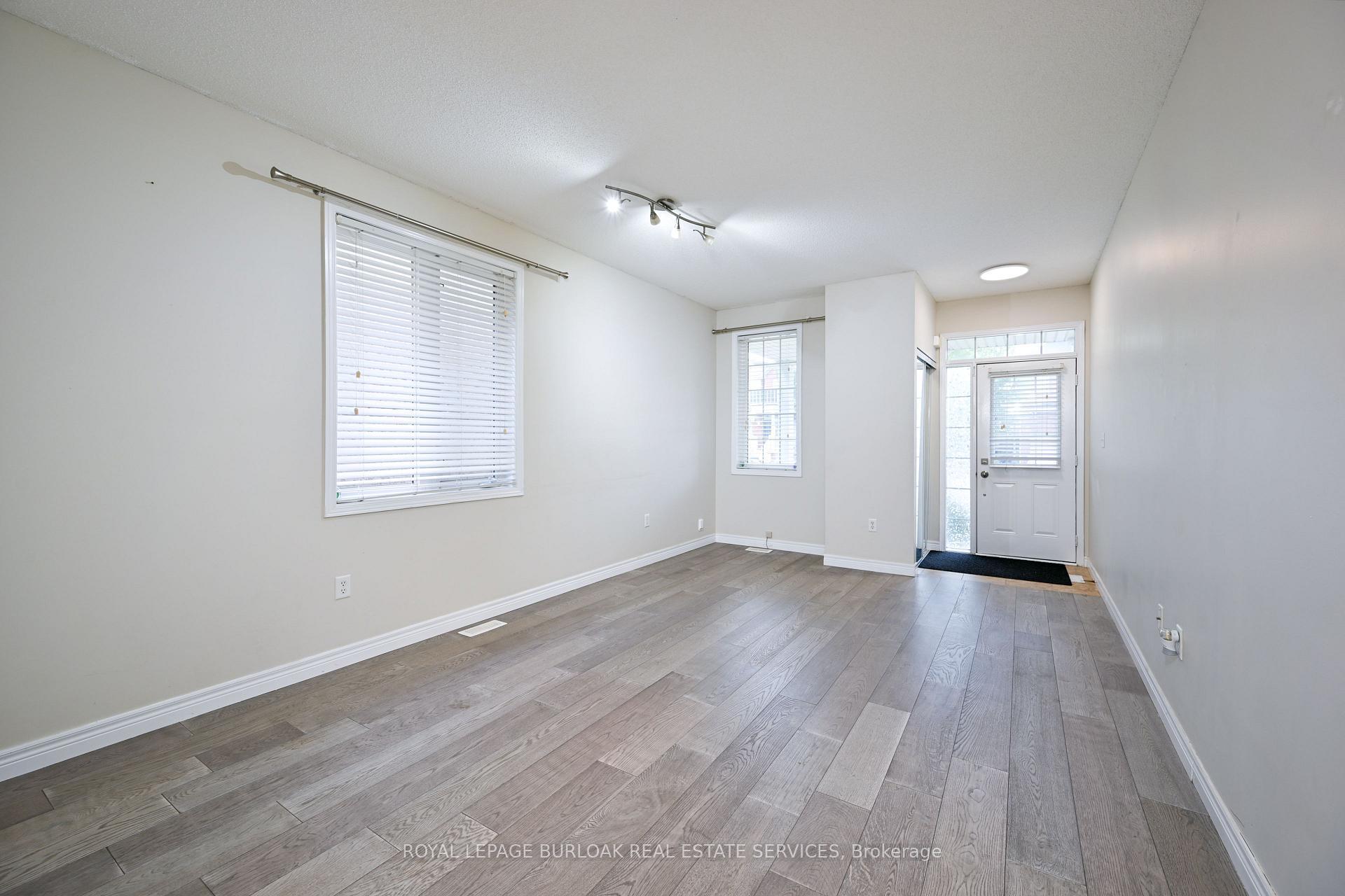 Photo 5 of 26 Springstead Avenue, Hamilton, Winona Park — HOMEH