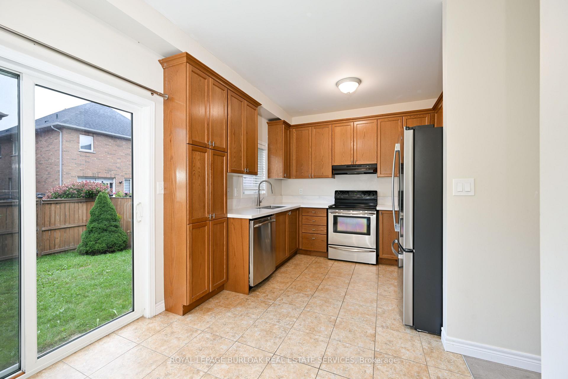Photo 9 of 26 Springstead Avenue, Hamilton, Winona Park — HOMEH