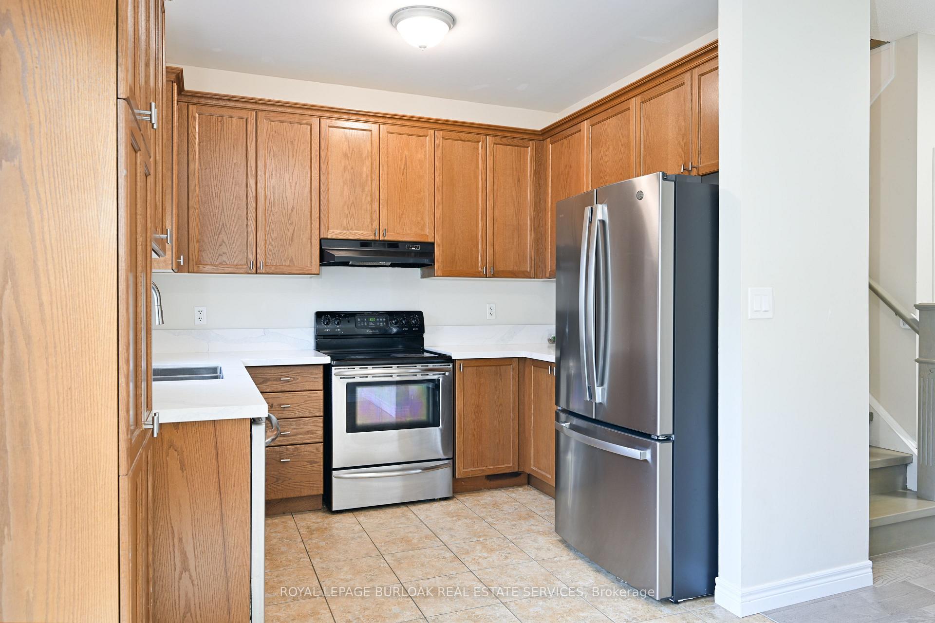Photo 10 of 26 Springstead Avenue, Hamilton, Winona Park — HOMEH