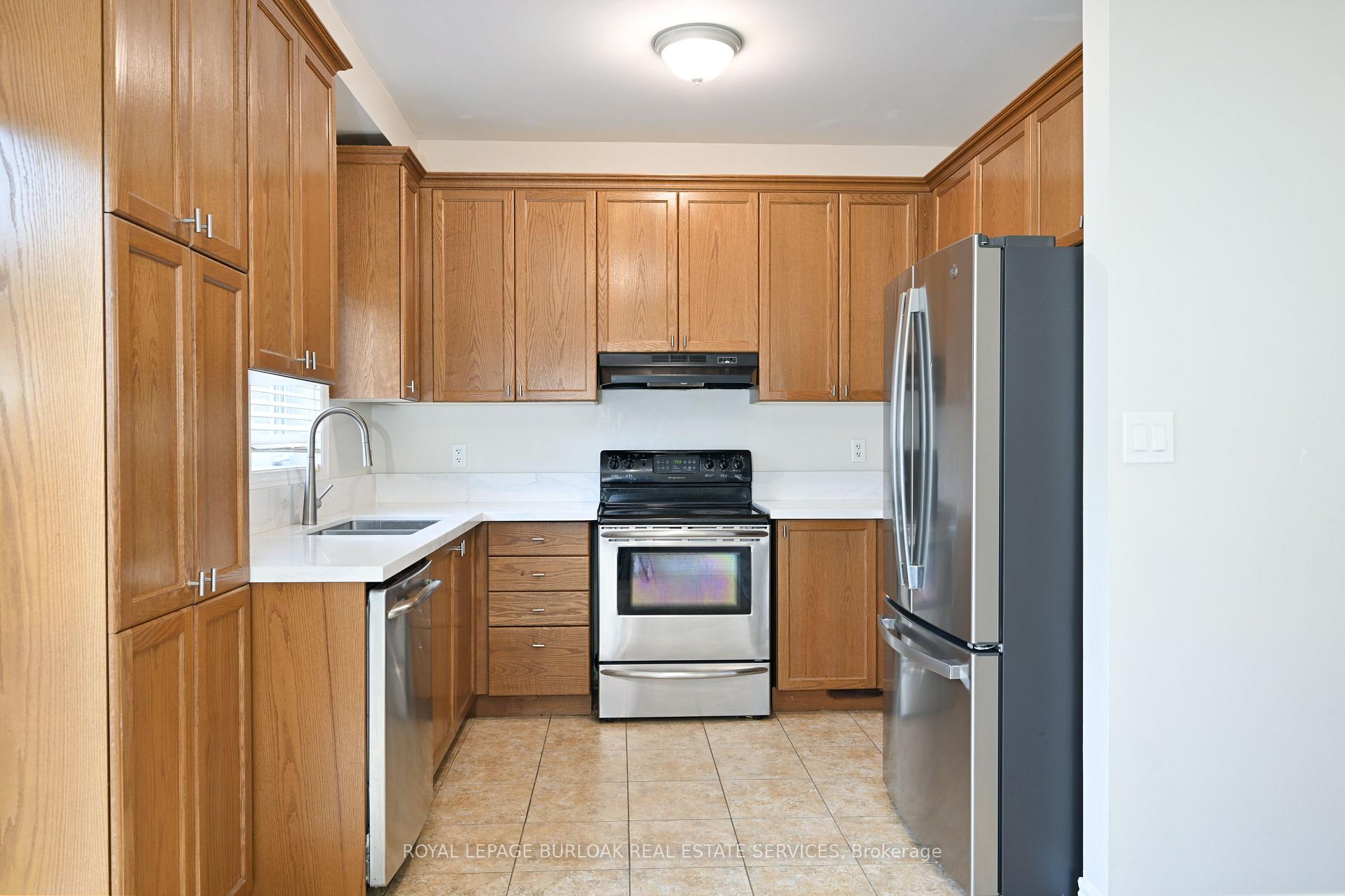 Photo 11 of 26 Springstead Avenue, Hamilton, Winona Park — HOMEH