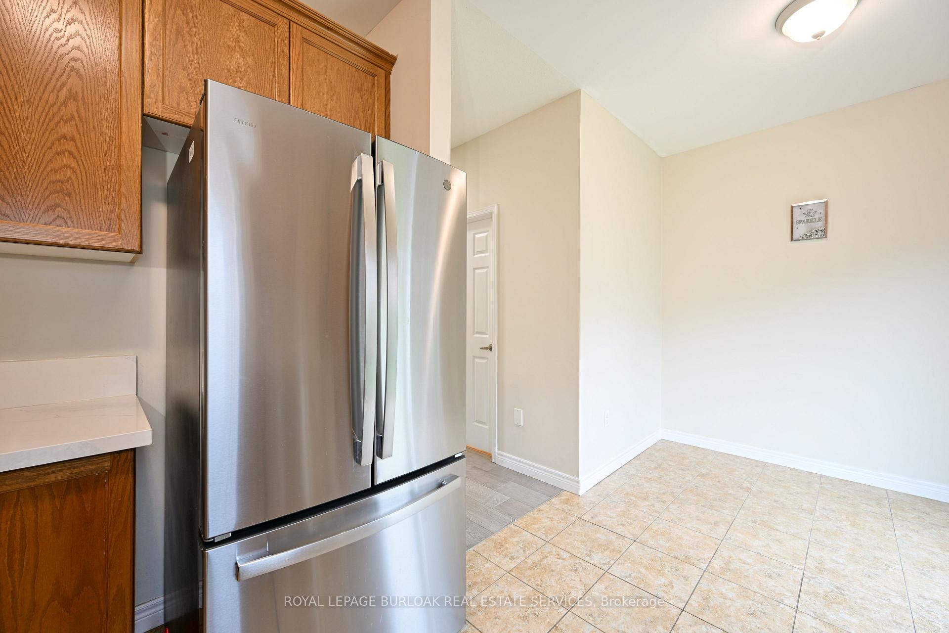 Photo 13 of 26 Springstead Avenue, Hamilton, Winona Park — HOMEH