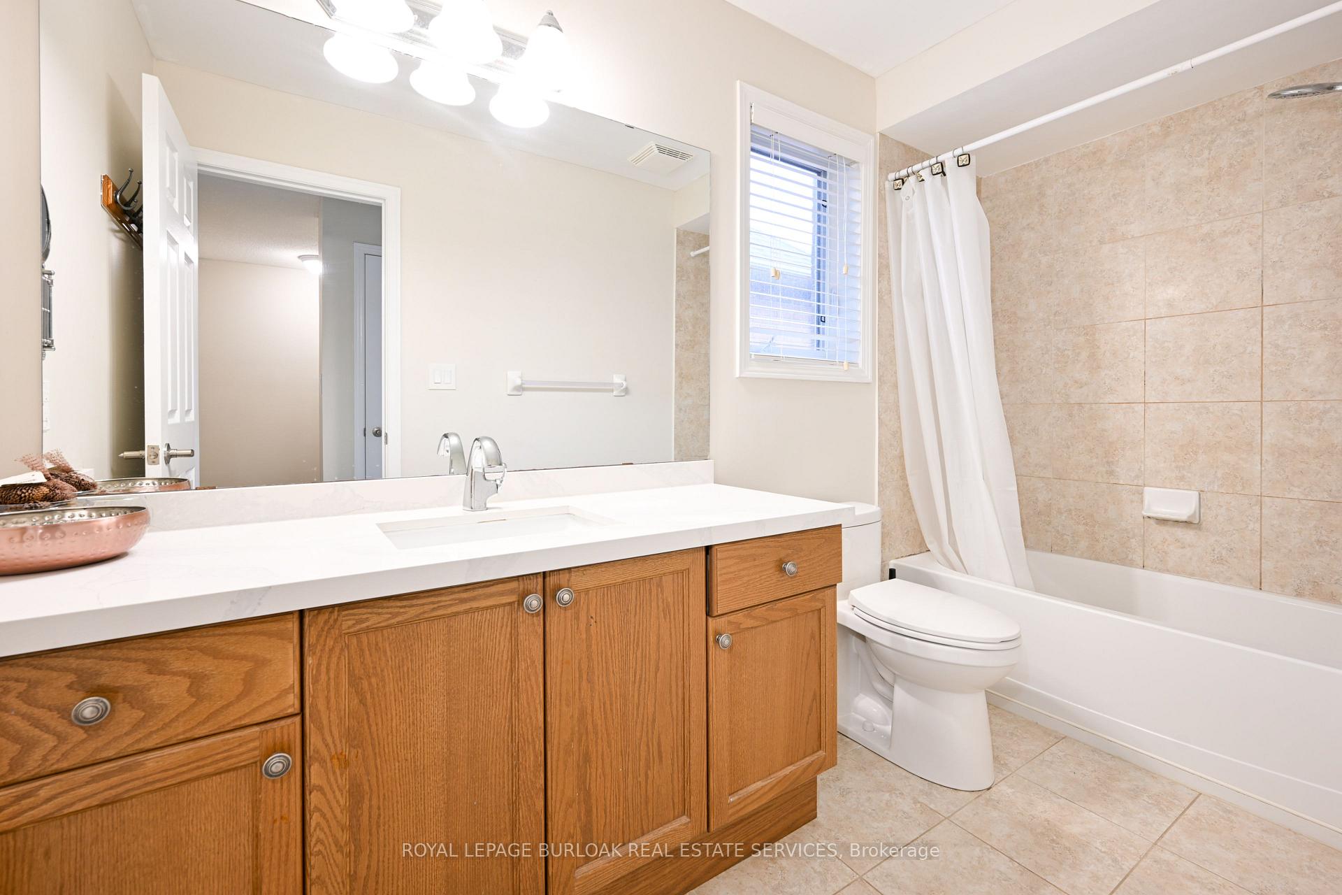 Photo 20 of 26 Springstead Avenue, Hamilton, Winona Park — HOMEH