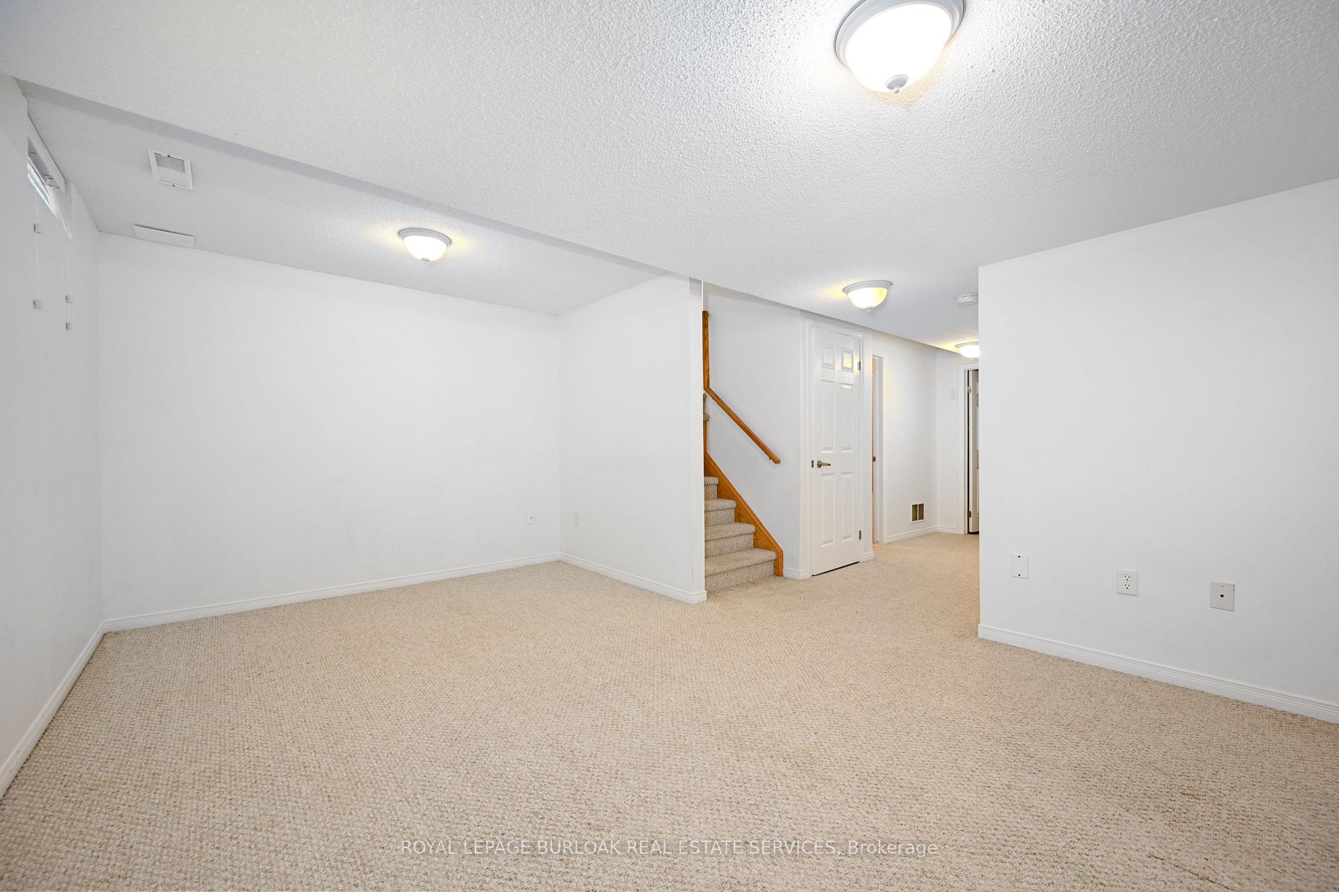 Photo 23 of 26 Springstead Avenue, Hamilton, Winona Park — HOMEH