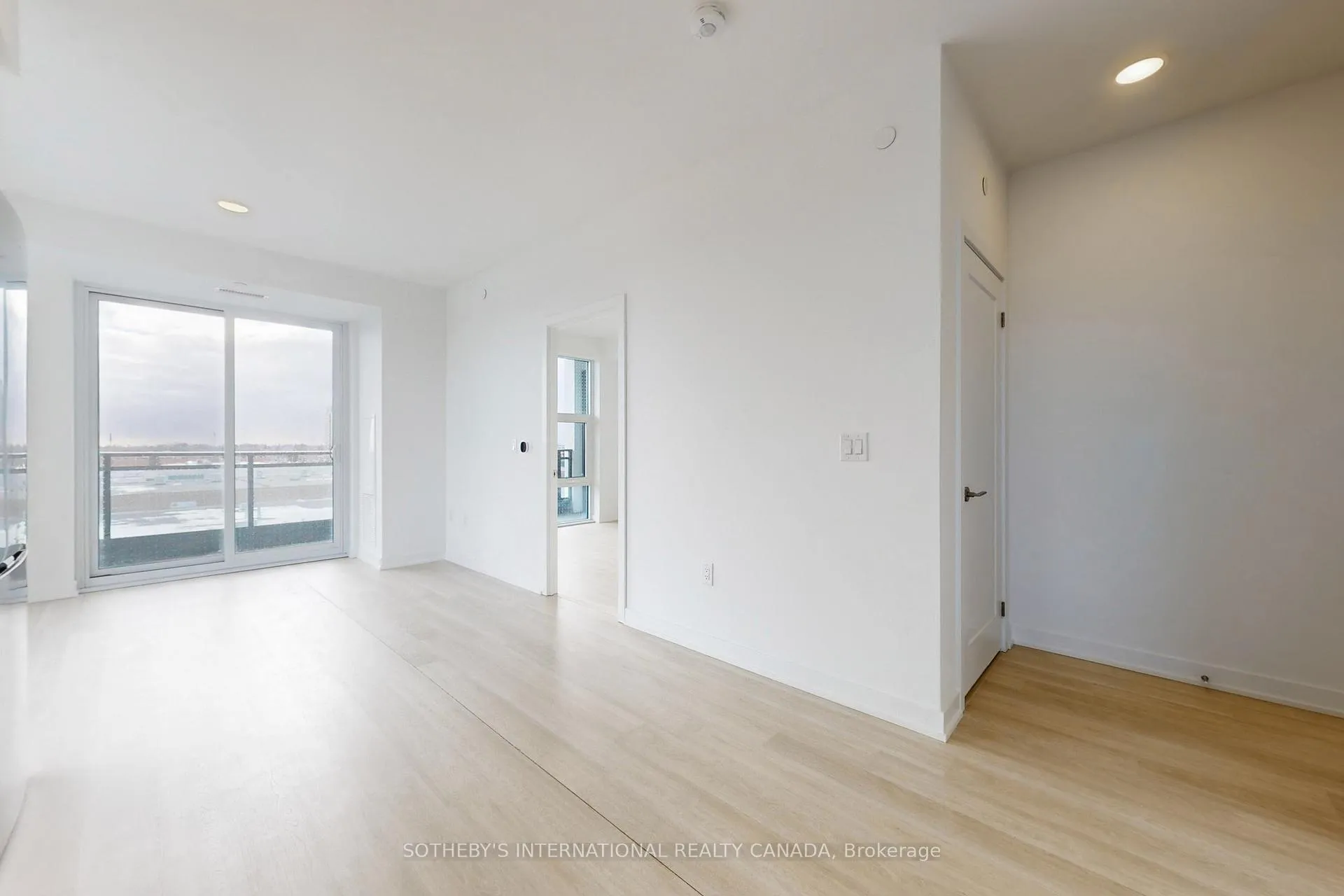Photo 12 of Unit B318, 9751 Markham Road, Markham, Greensborough — HOMEH