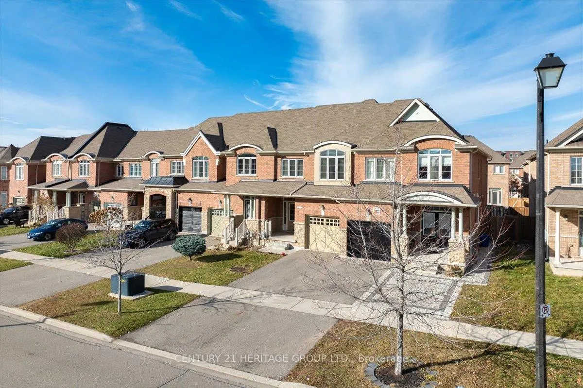 Photo 3 of 13 McLaughlin Avenue, Milton, Willmott — HOMEH