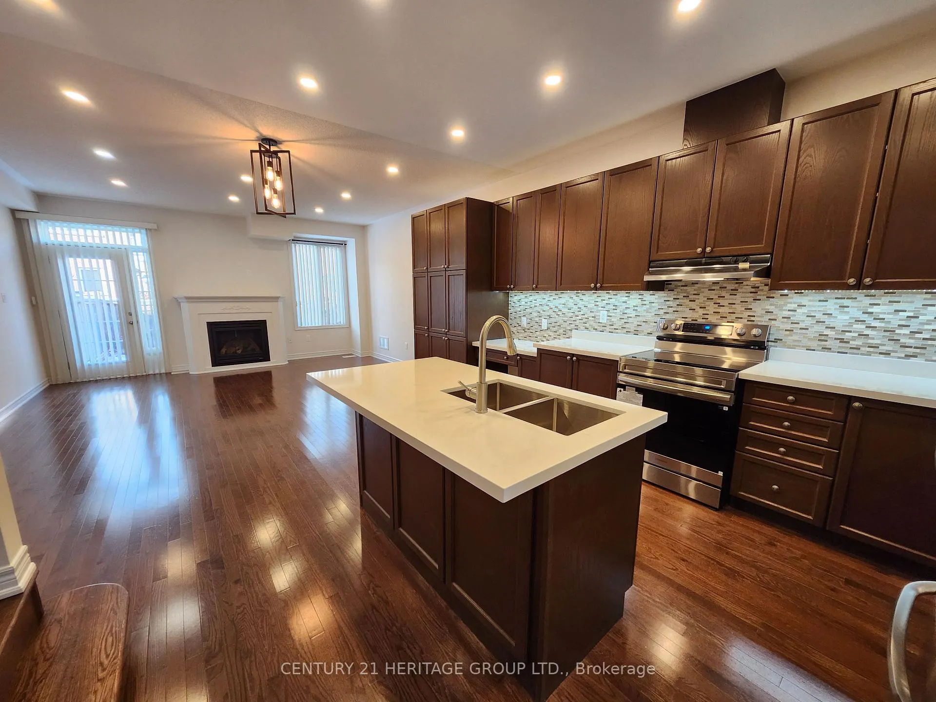 Photo 10 of 13 McLaughlin Avenue, Milton, Willmott — HOMEH