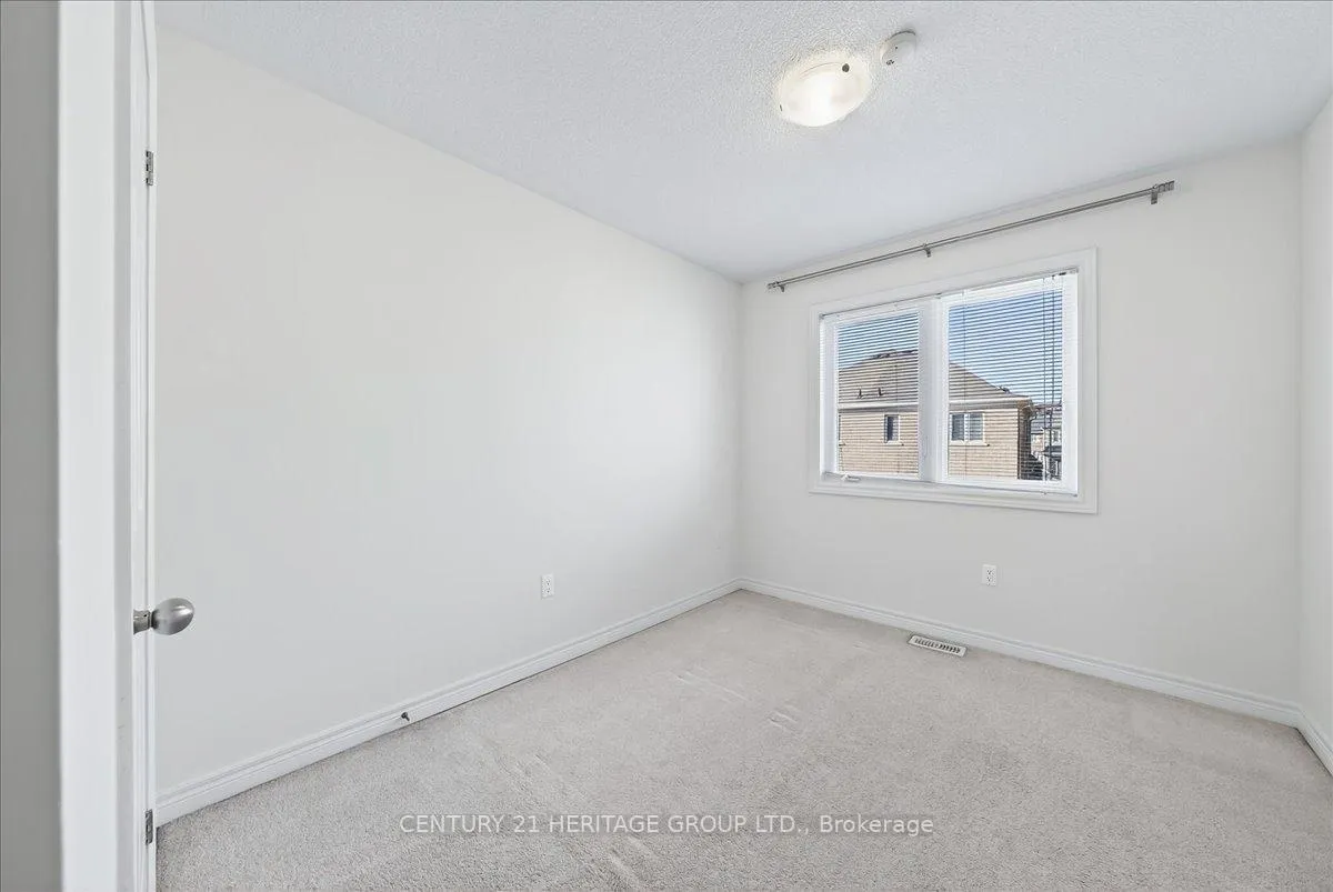 Photo 27 of 13 McLaughlin Avenue, Milton, Willmott — HOMEH