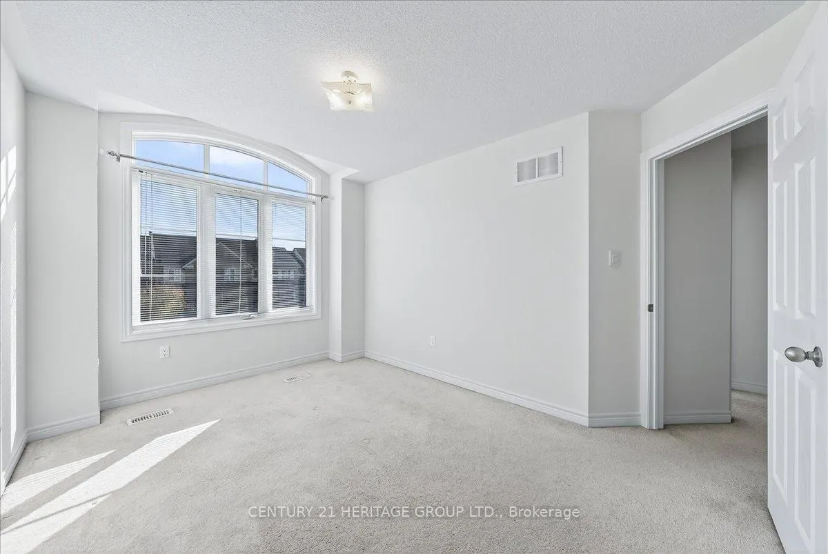 Photo 34 of 13 McLaughlin Avenue, Milton, Willmott — HOMEH