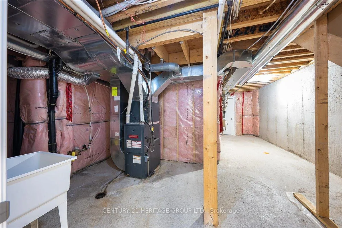 Photo 40 of 13 McLaughlin Avenue, Milton, Willmott — HOMEH