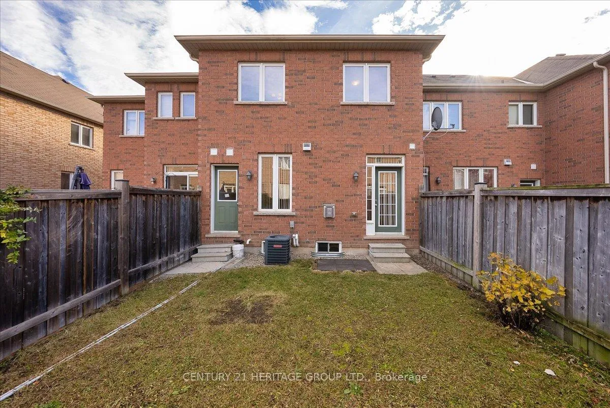 Photo 45 of 13 McLaughlin Avenue, Milton, Willmott — HOMEH