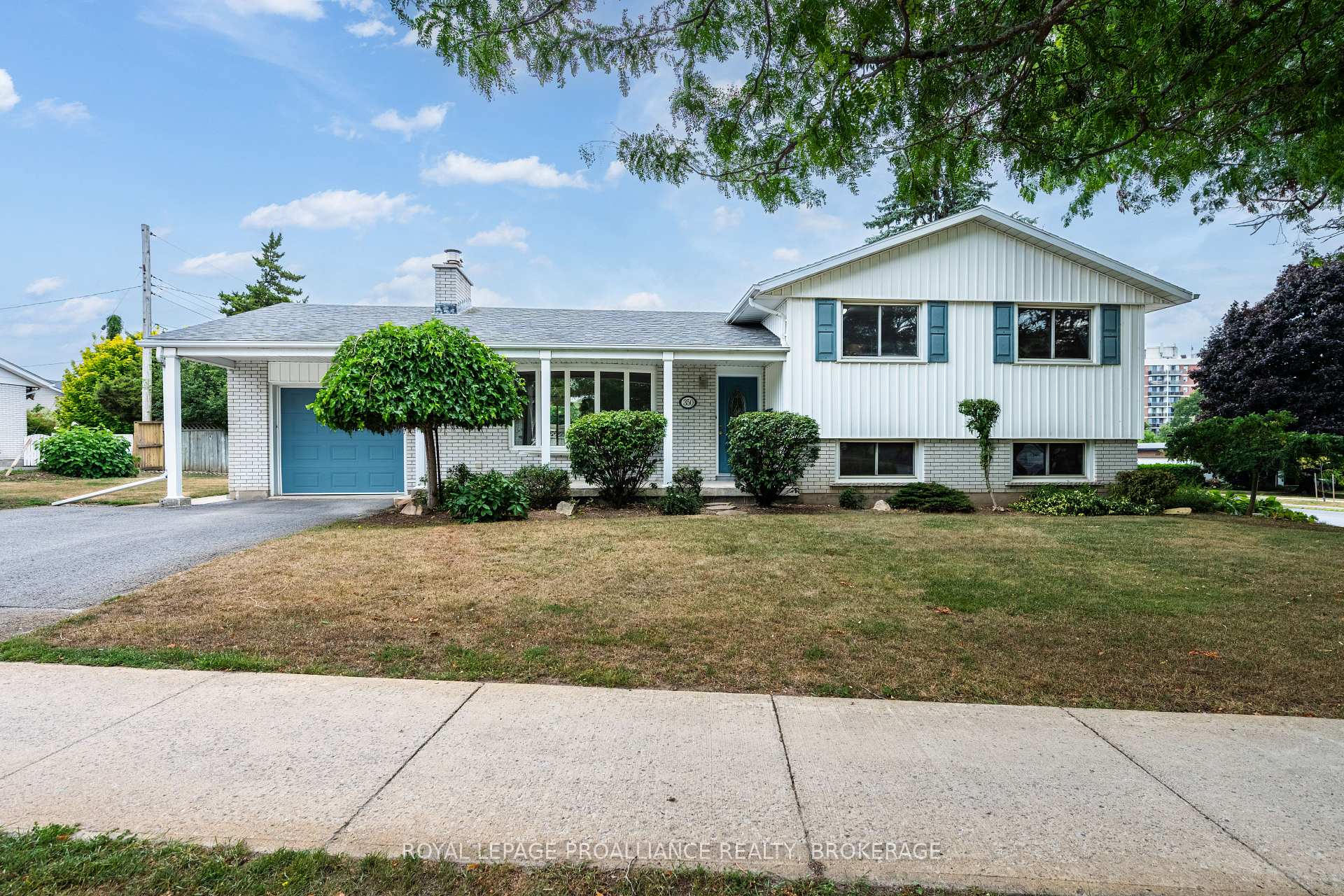 Photo 1 of 350 Norman Rogers Drive, Kingston, Central City West — HOMEH