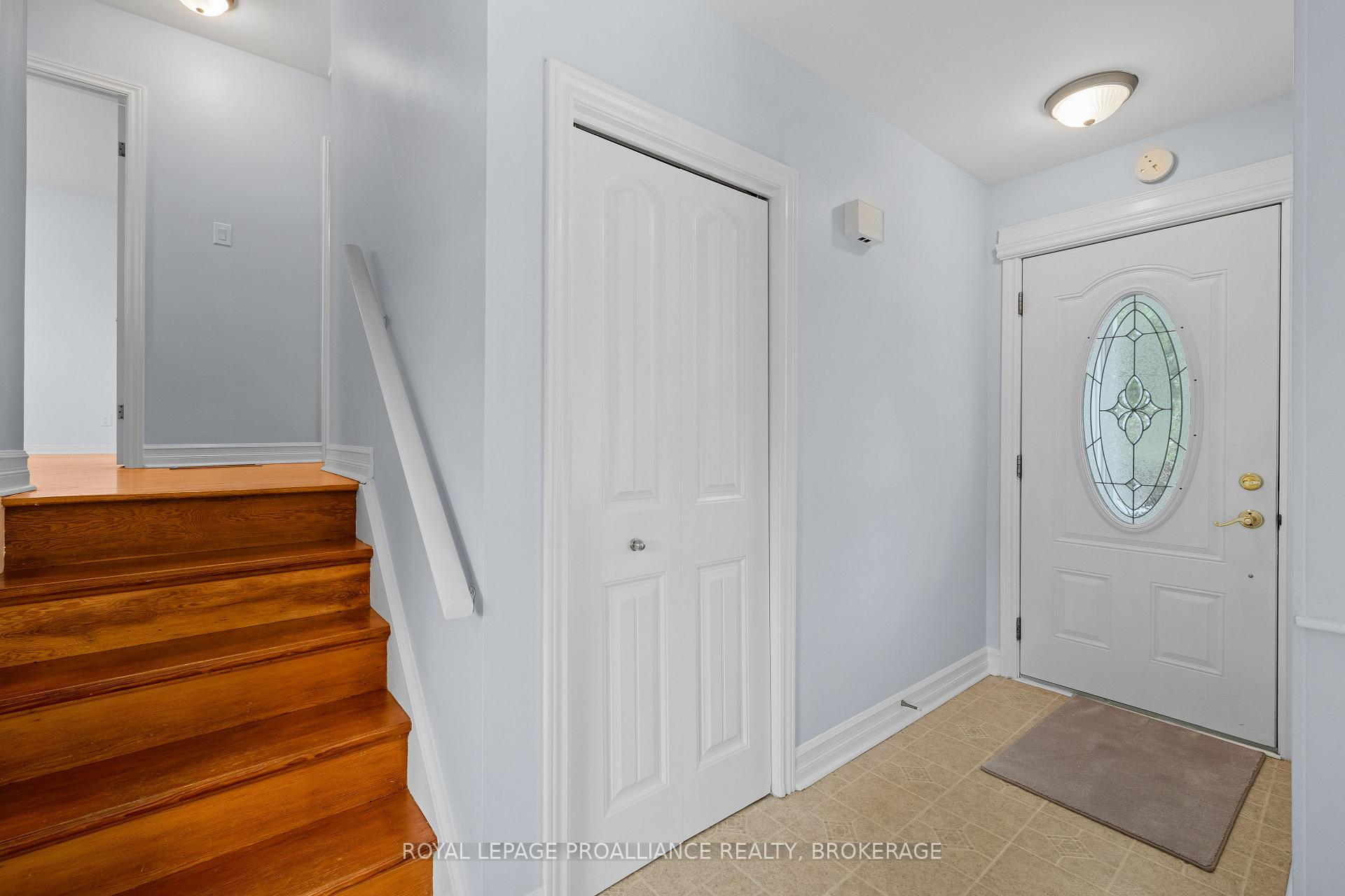 Photo 4 of 350 Norman Rogers Drive, Kingston, Central City West — HOMEH