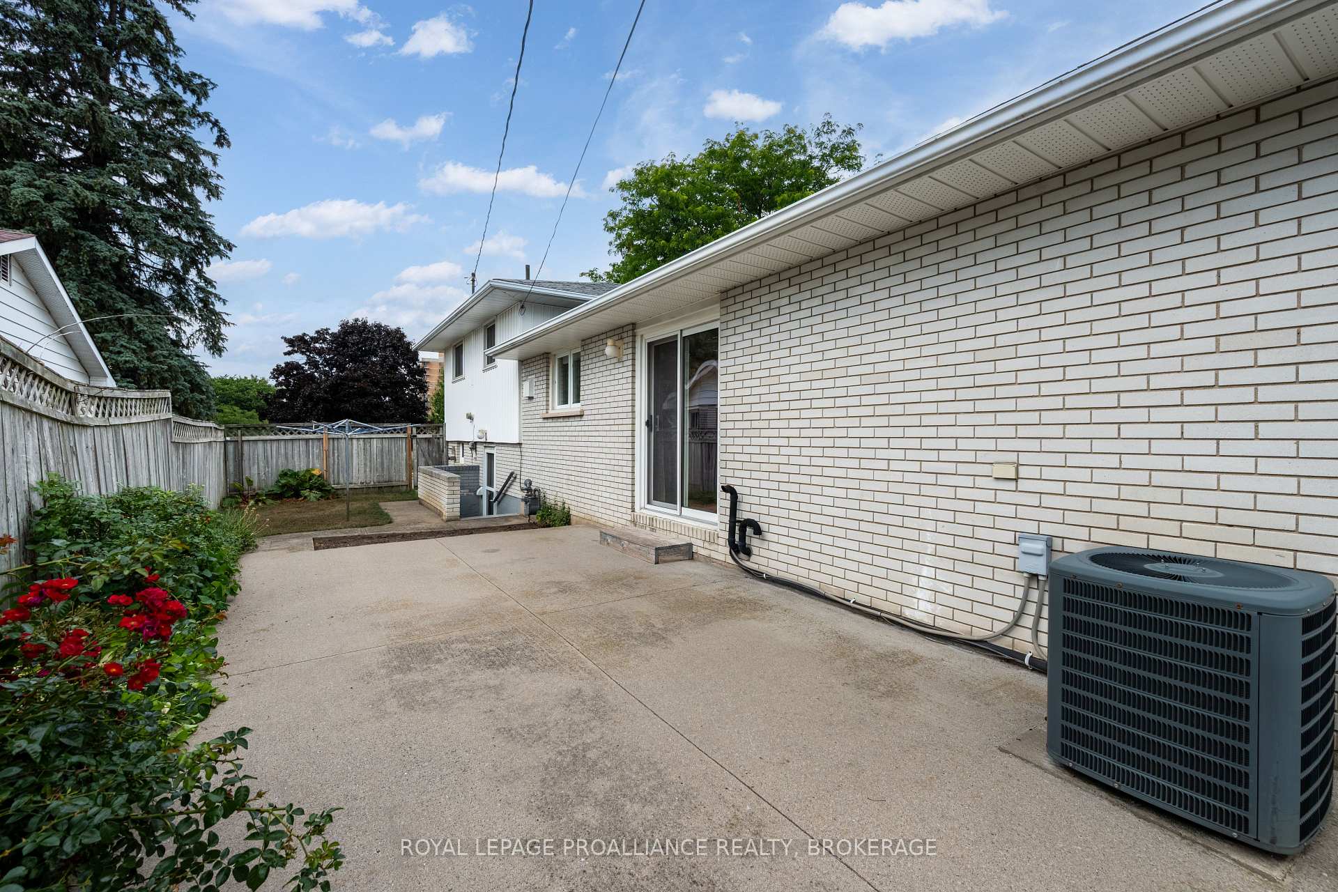 Photo 44 of 350 Norman Rogers Drive, Kingston, Central City West — HOMEH
