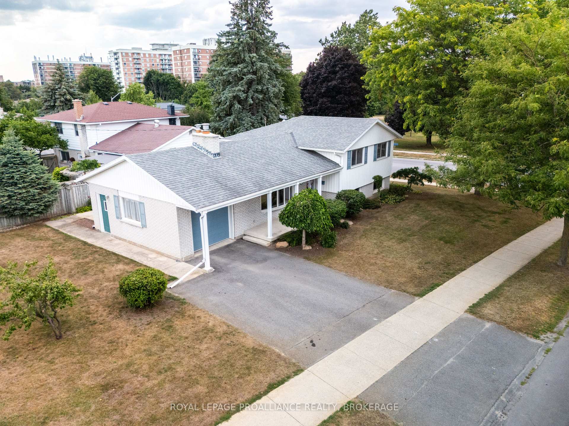 Photo 46 of 350 Norman Rogers Drive, Kingston, Central City West — HOMEH