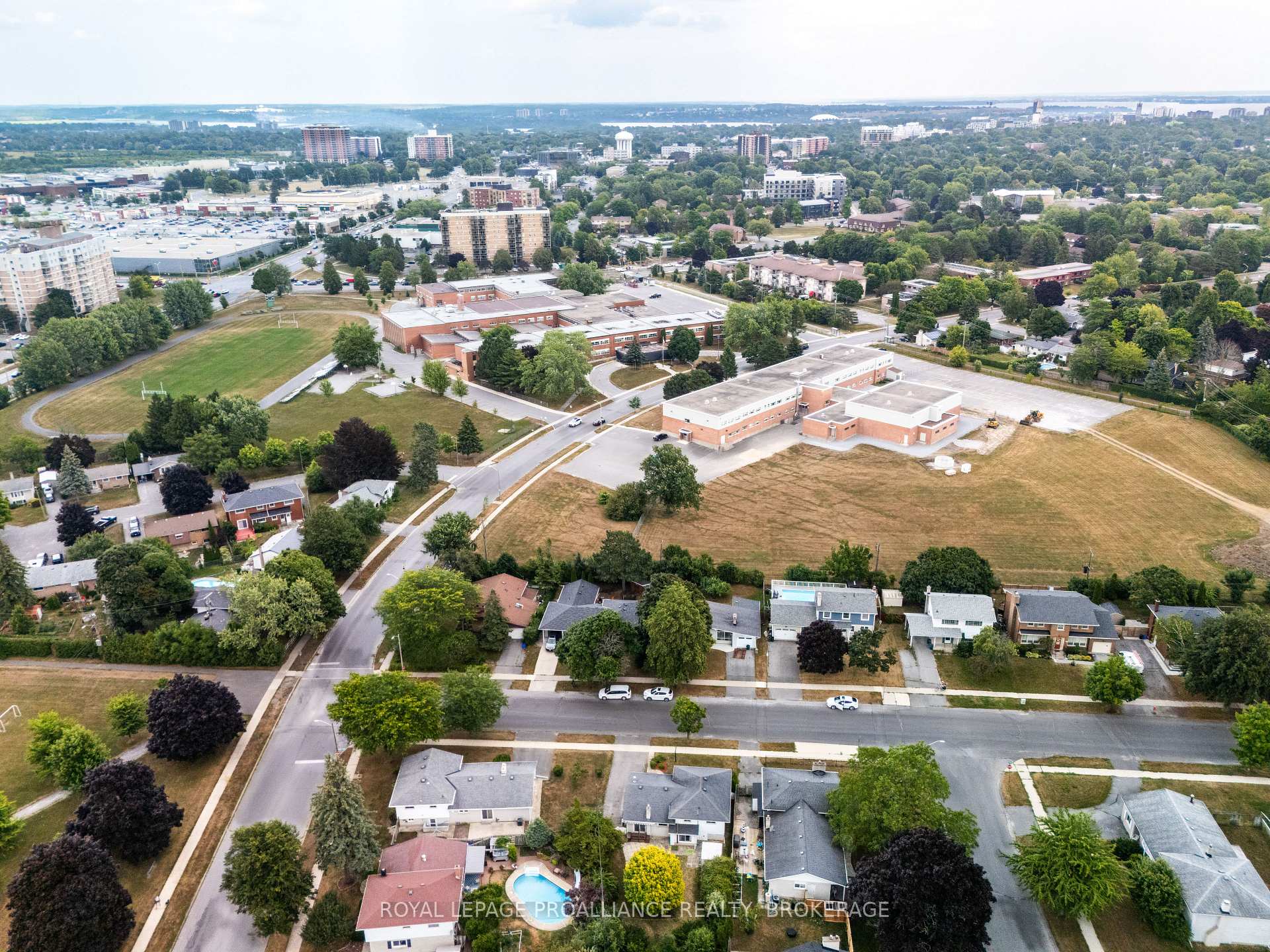 Photo 50 of 350 Norman Rogers Drive, Kingston, Central City West — HOMEH