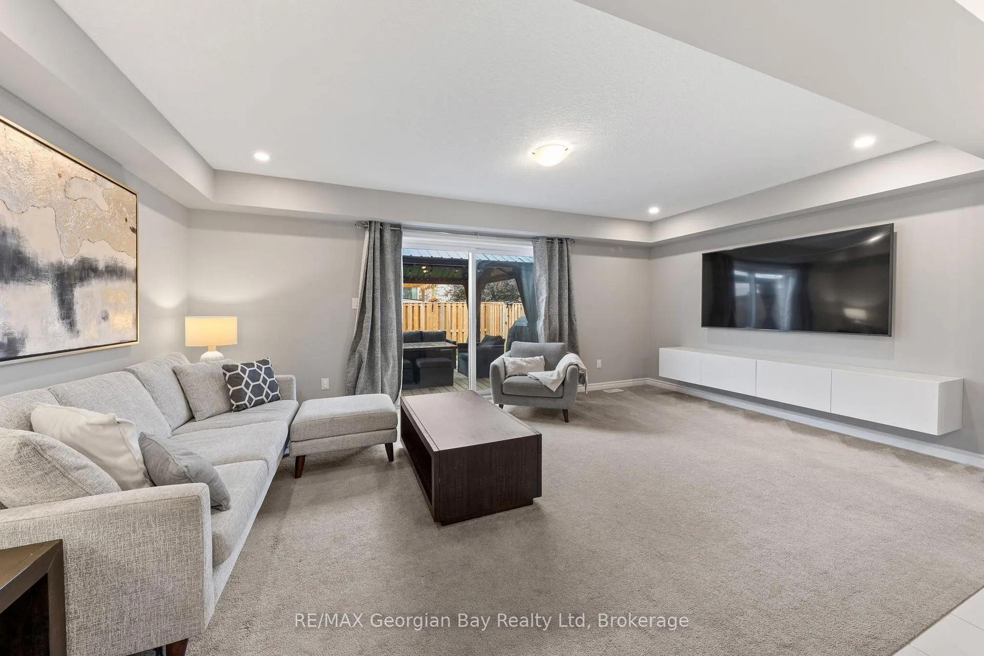 Photo 13 of 964 Wright Drive, Midland — HOMEH