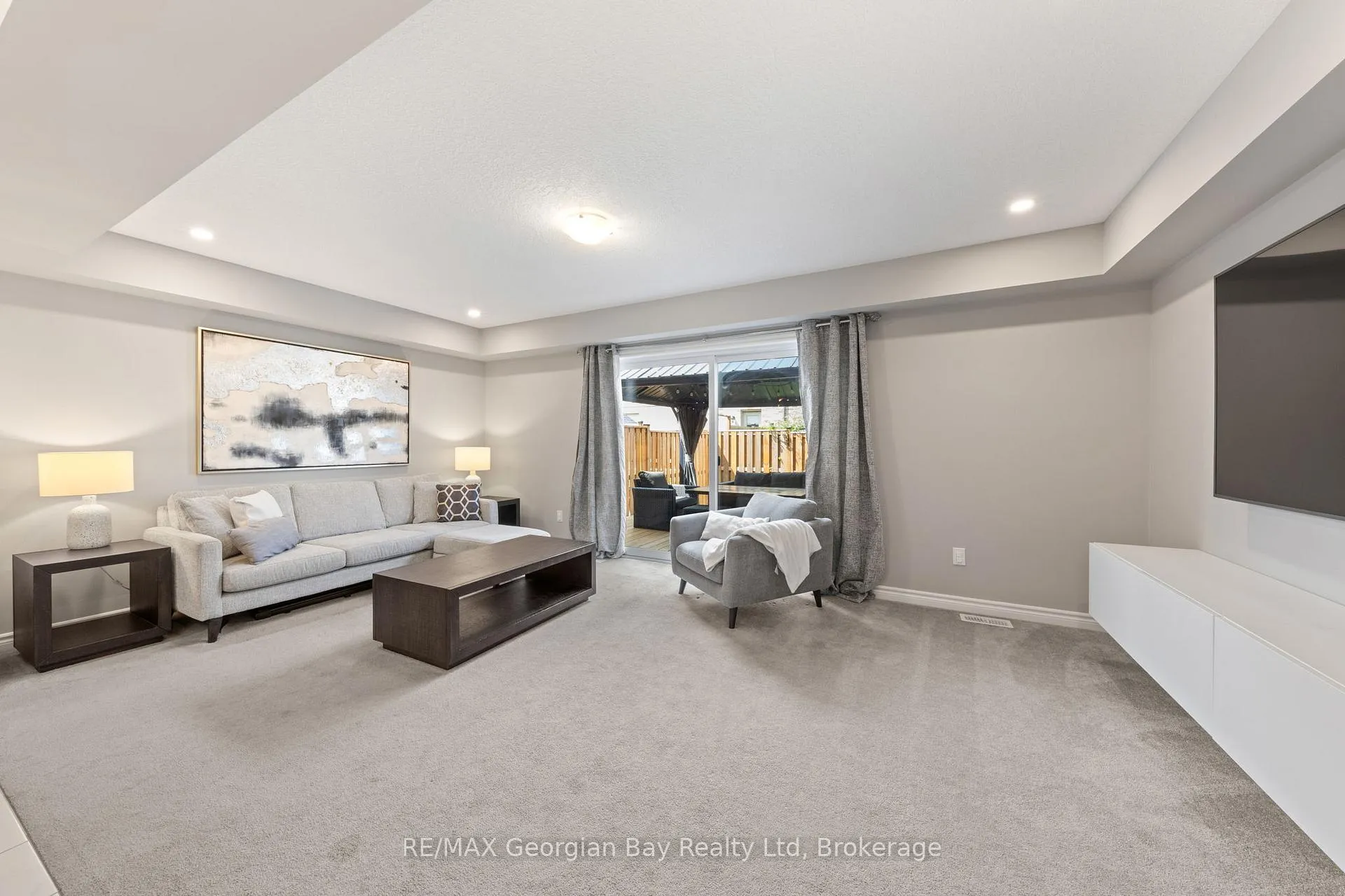 Photo 14 of 964 Wright Drive, Midland — HOMEH