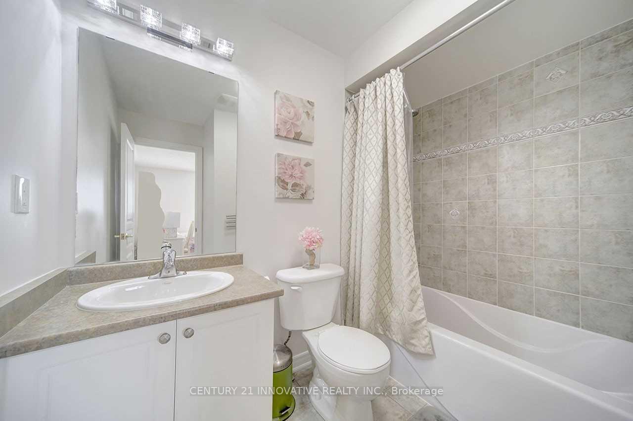 Photo 9 of 30 Albert Roffey Crescent, Markham, Box Grove — HOMEH