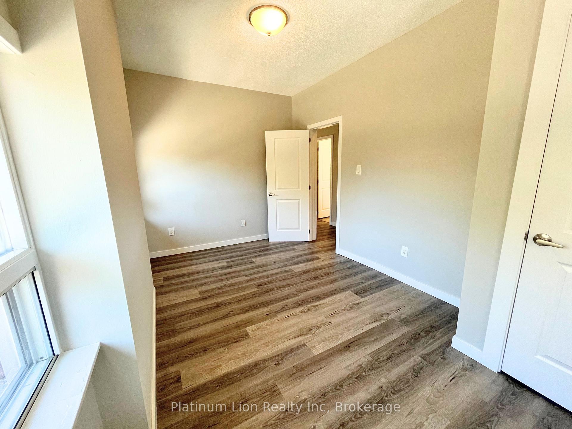 Photo 5 of Unit 7, 117 Park Street S, Hamilton, Durand — HOMEH