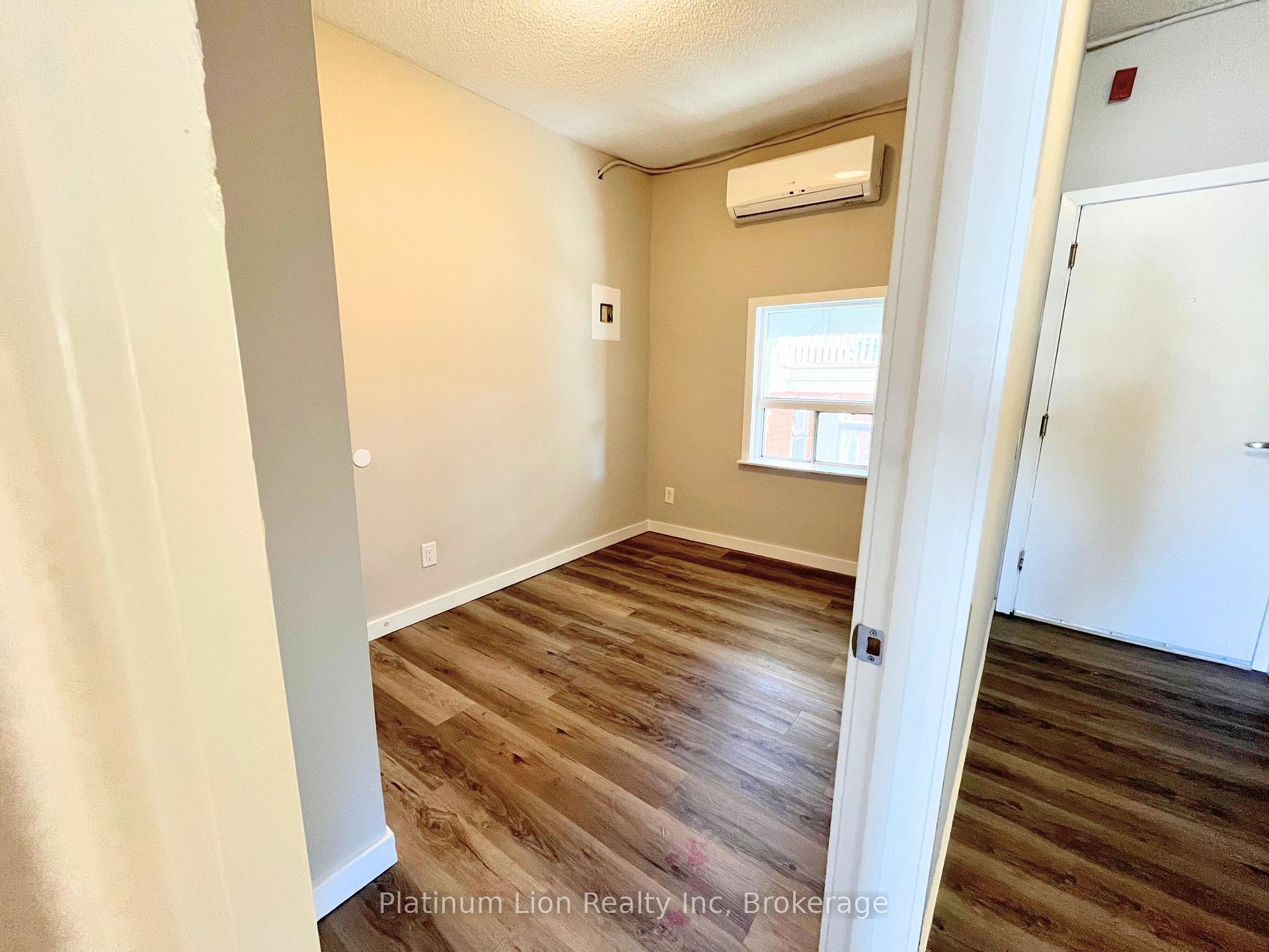 Photo 6 of Unit 7, 117 Park Street S, Hamilton, Durand — HOMEH