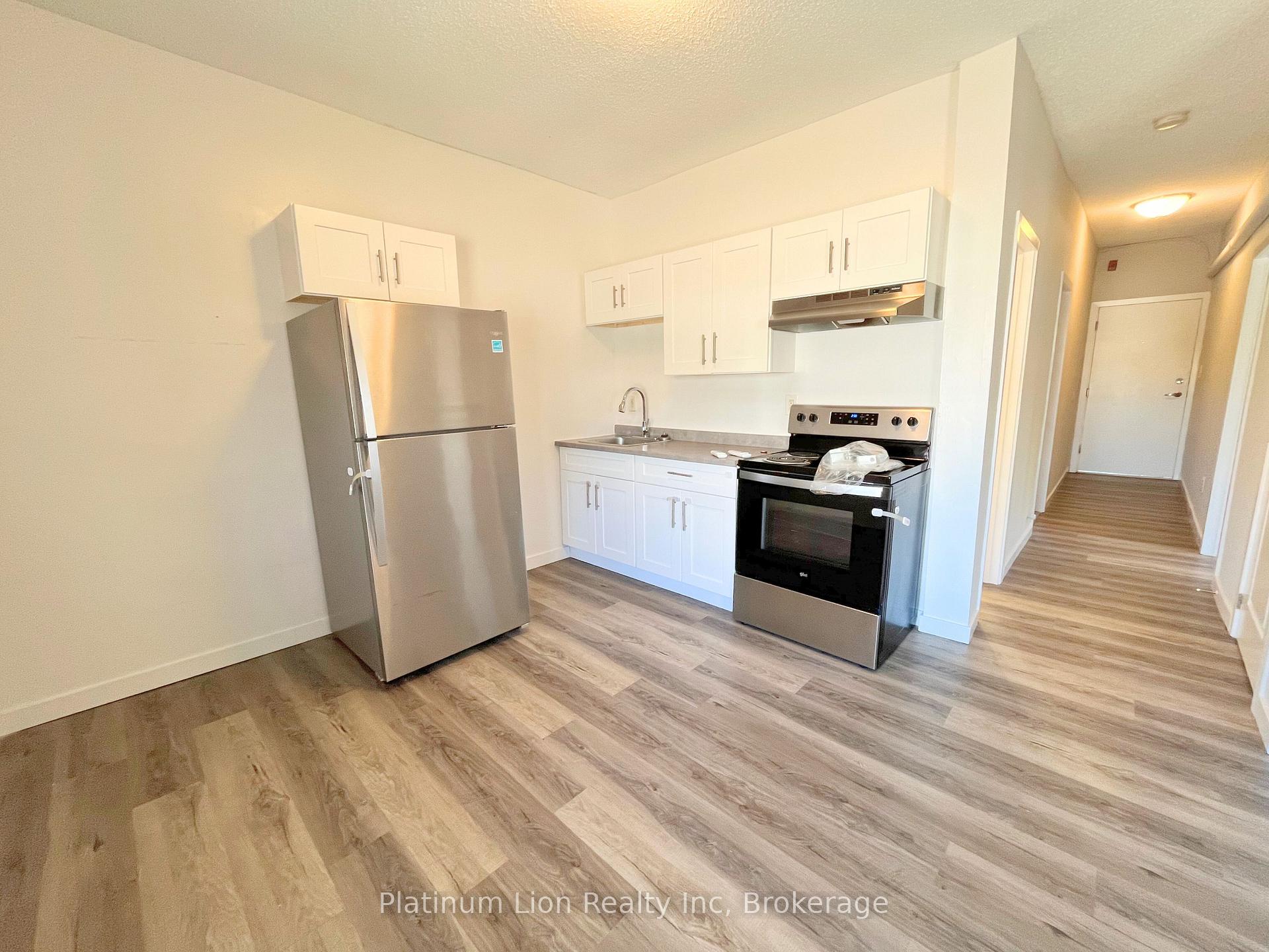 Photo 11 of Unit 7, 117 Park Street S, Hamilton, Durand — HOMEH