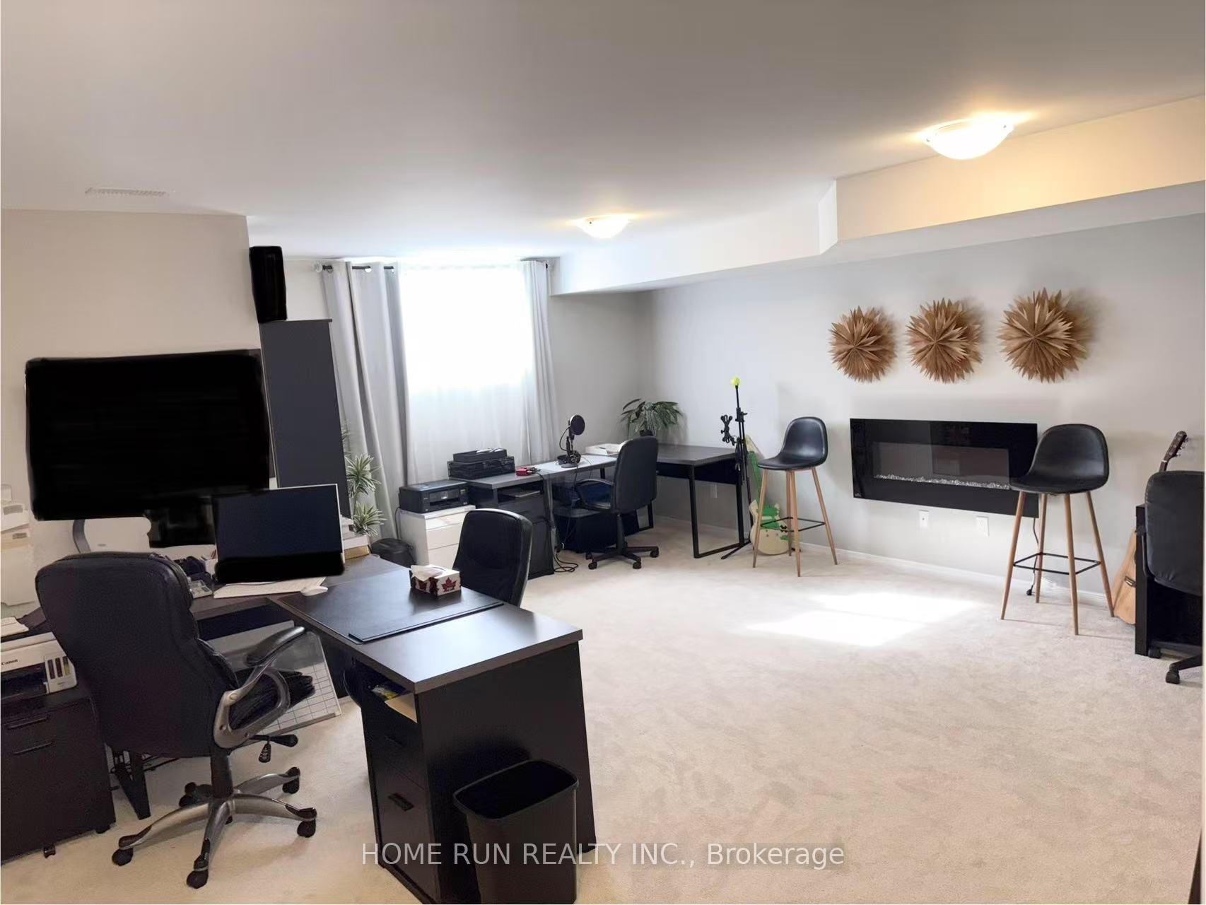 Photo 19 of 870 Paseana Place E, Ottawa, Kanata - Emerald Meadows/Trailwest — HOMEH