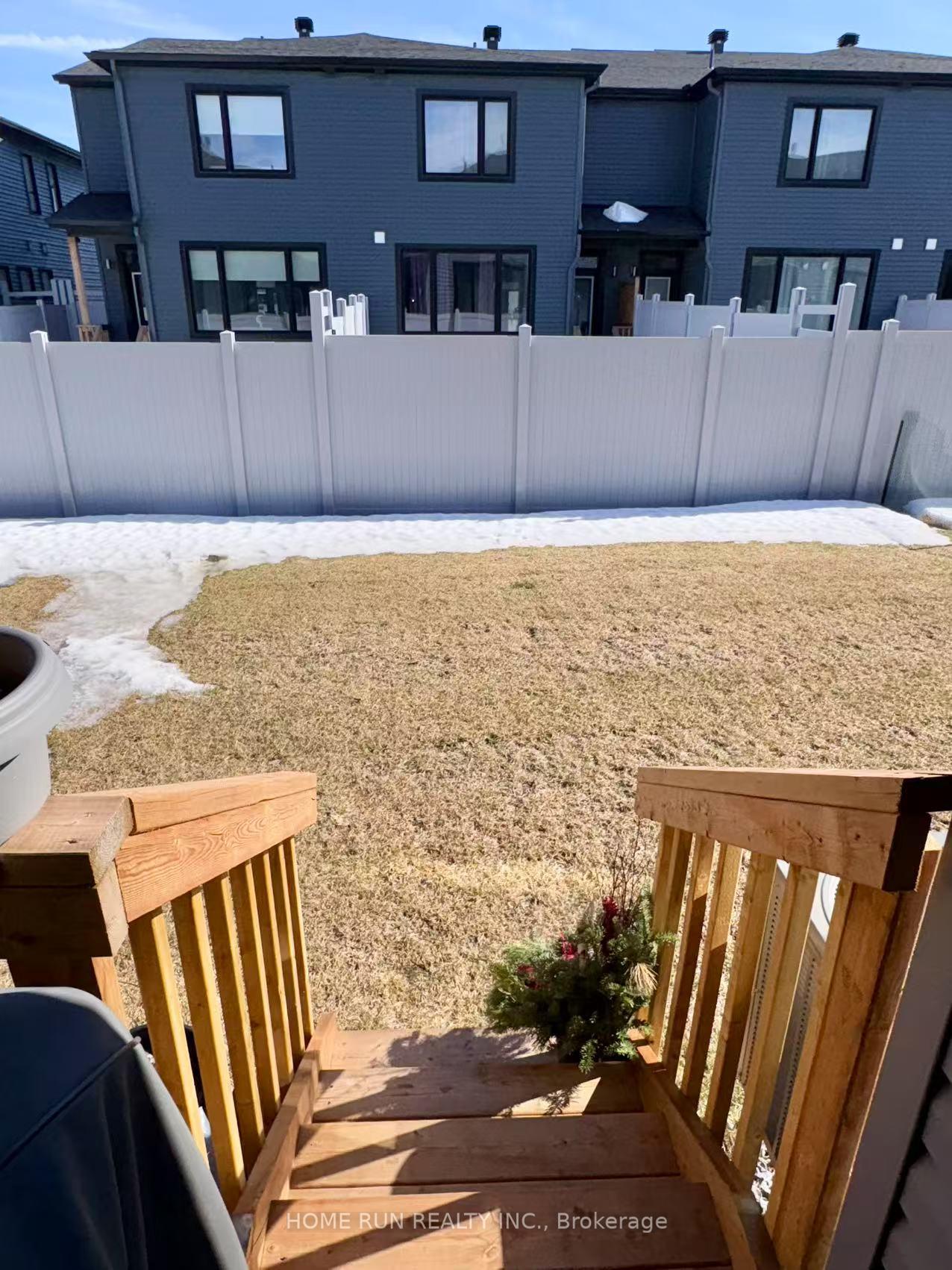 Photo 20 of 870 Paseana Place E, Ottawa, Kanata - Emerald Meadows/Trailwest — HOMEH