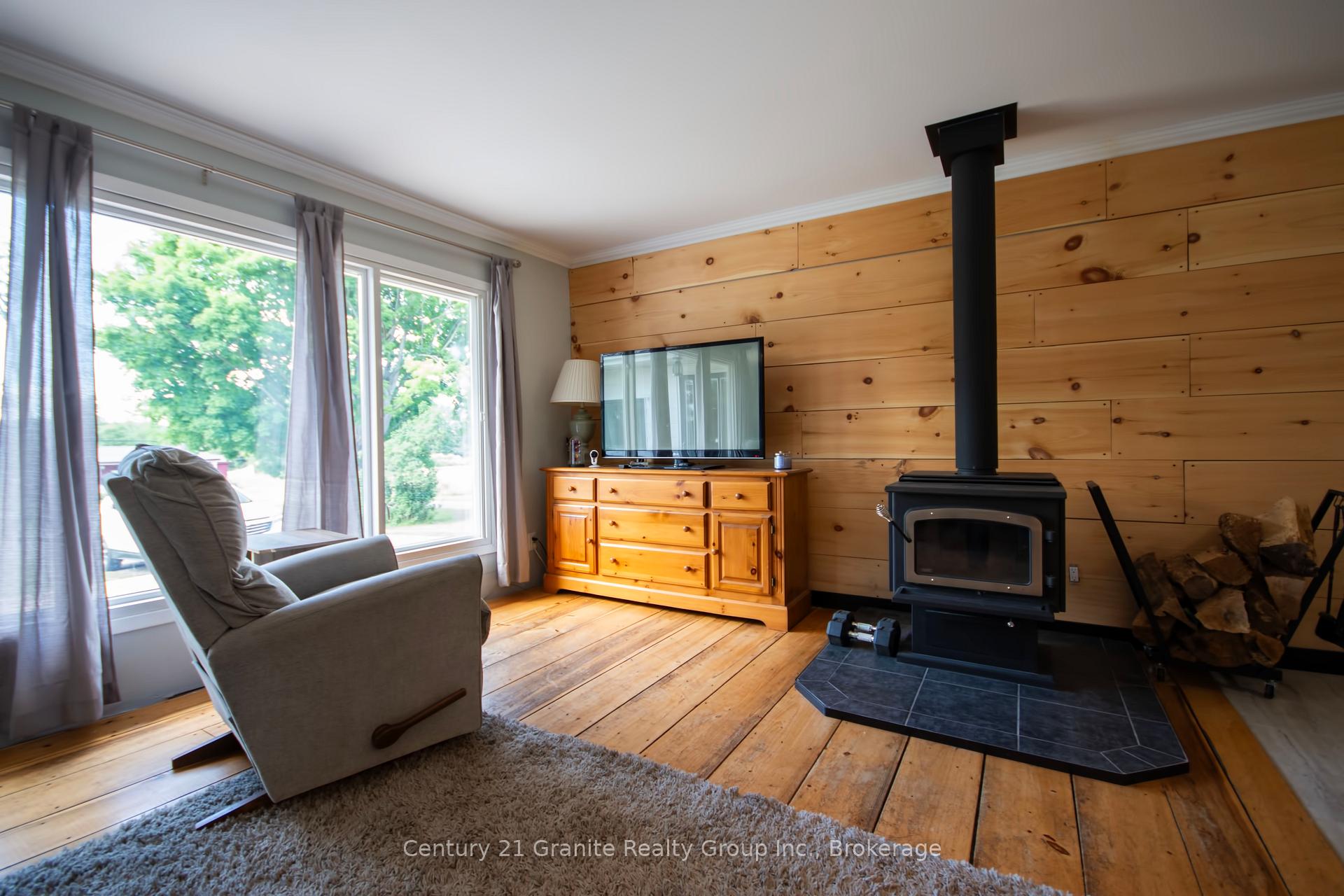 Photo 7 of 1229 Spring Valley Road, Minden Hills, Lutterworth — HOMEH