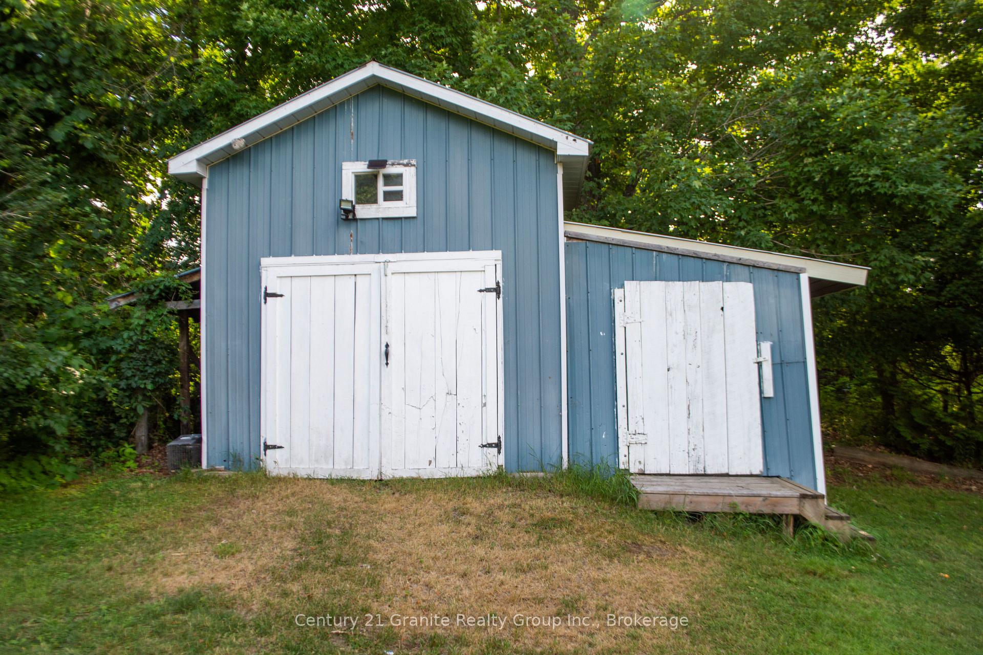 Photo 34 of 1229 Spring Valley Road, Minden Hills, Lutterworth — HOMEH