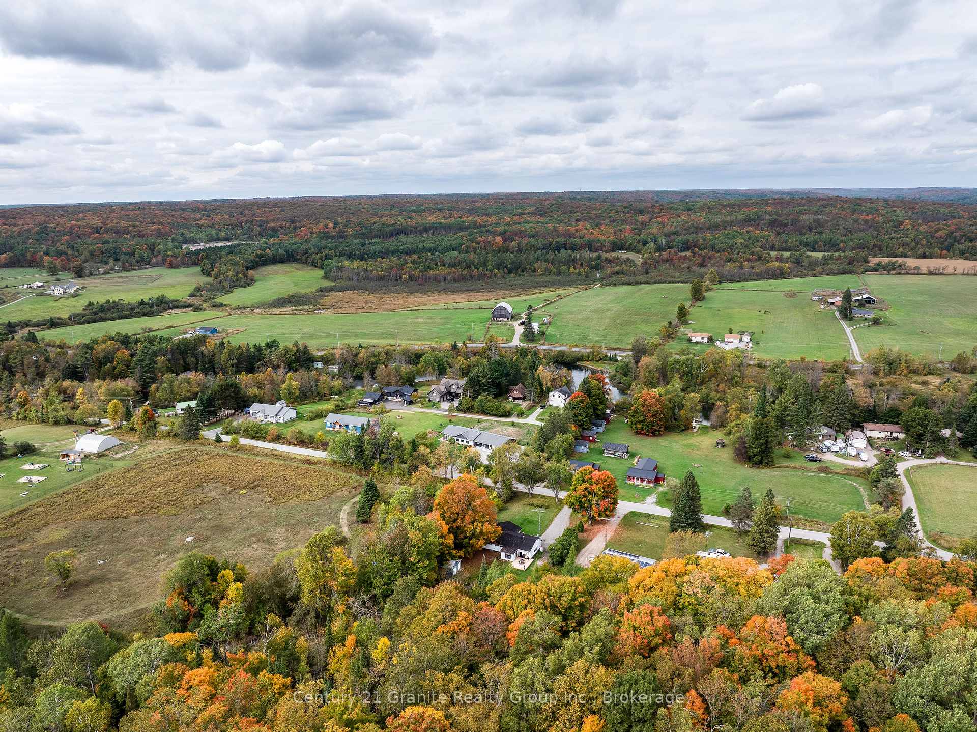 Photo 35 of 1229 Spring Valley Road, Minden Hills, Lutterworth — HOMEH