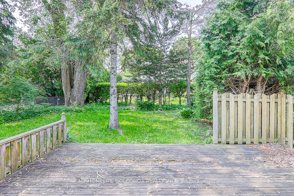 Photo 5 of 21 Southdale Drive S, Markham, Bullock — HOMEH