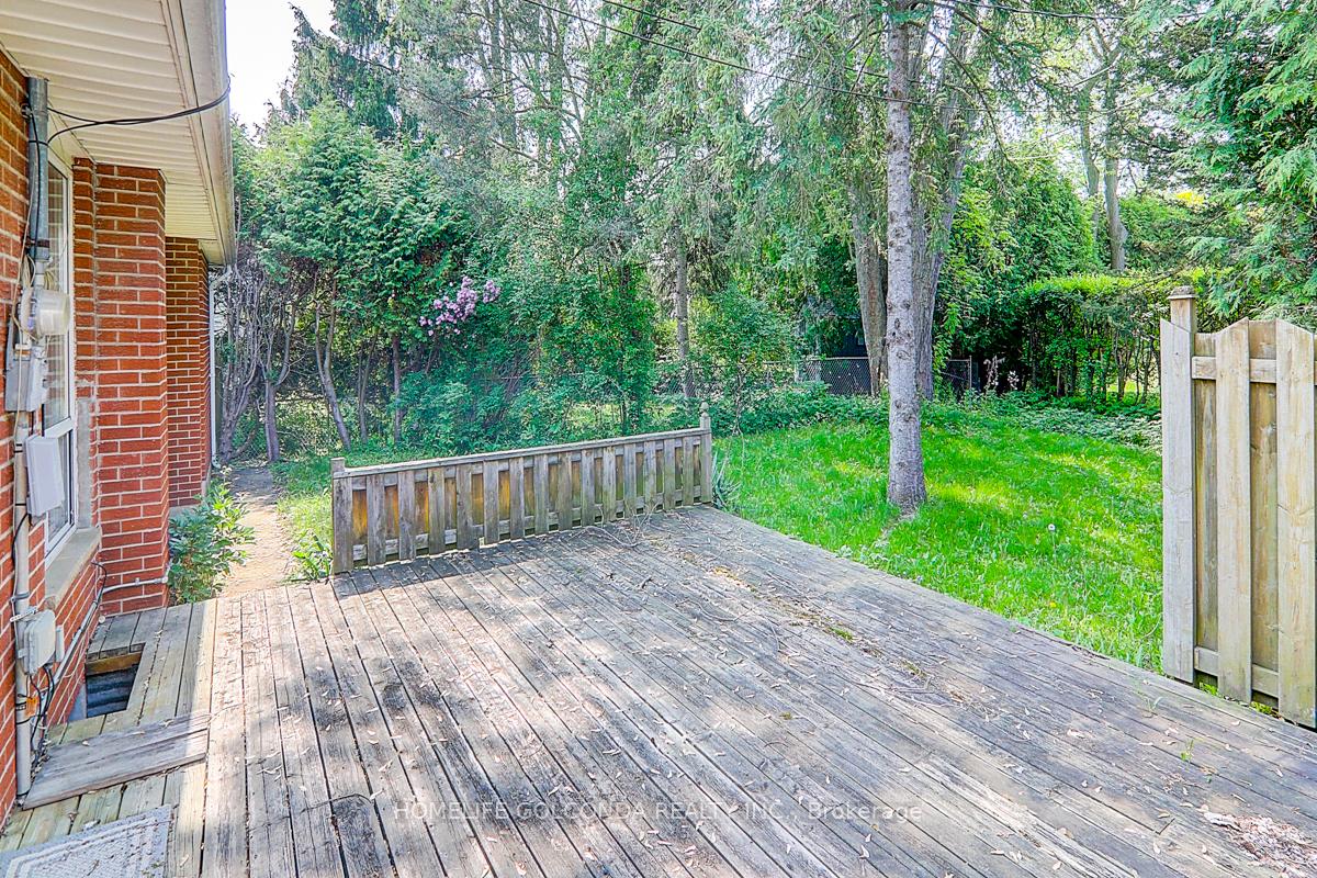 Photo 6 of 21 Southdale Drive S, Markham, Bullock — HOMEH