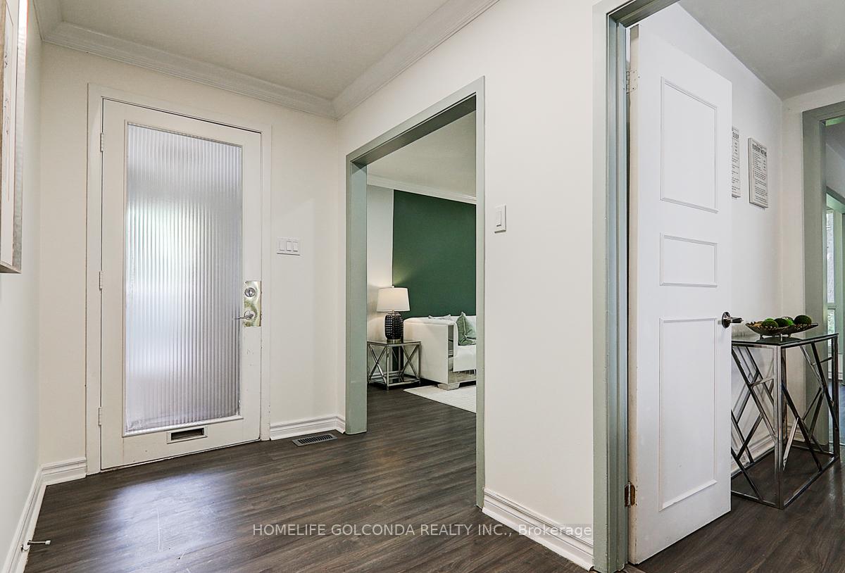 Photo 11 of 21 Southdale Drive S, Markham, Bullock — HOMEH