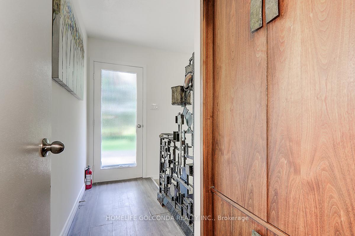 Photo 37 of 21 Southdale Drive S, Markham, Bullock — HOMEH