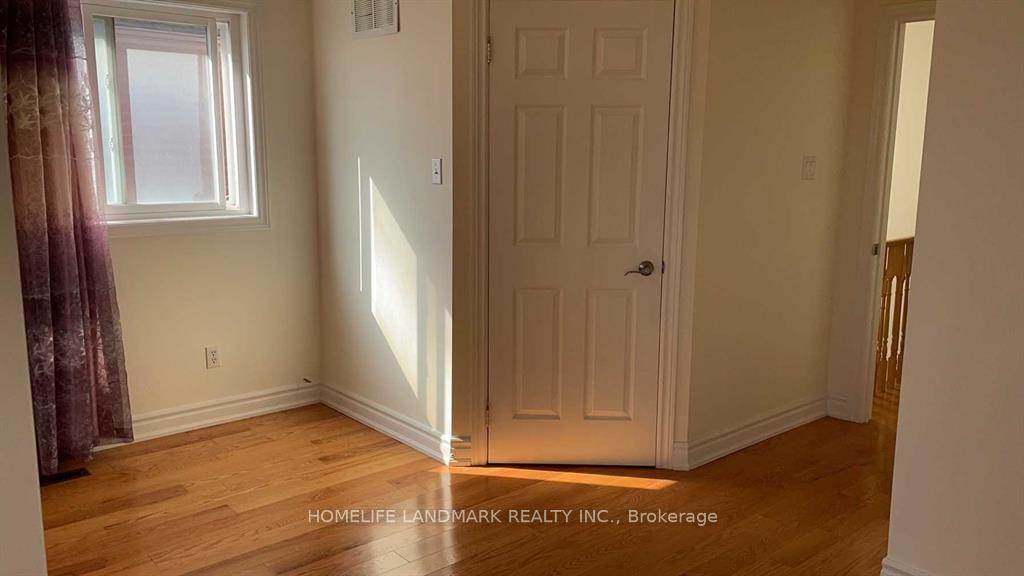 Photo 8 of 29 Stanley Lane, Markham, Middlefield — HOMEH
