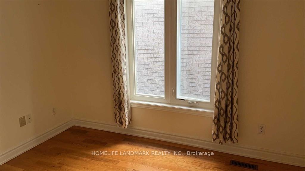 Photo 17 of 29 Stanley Lane, Markham, Middlefield — HOMEH
